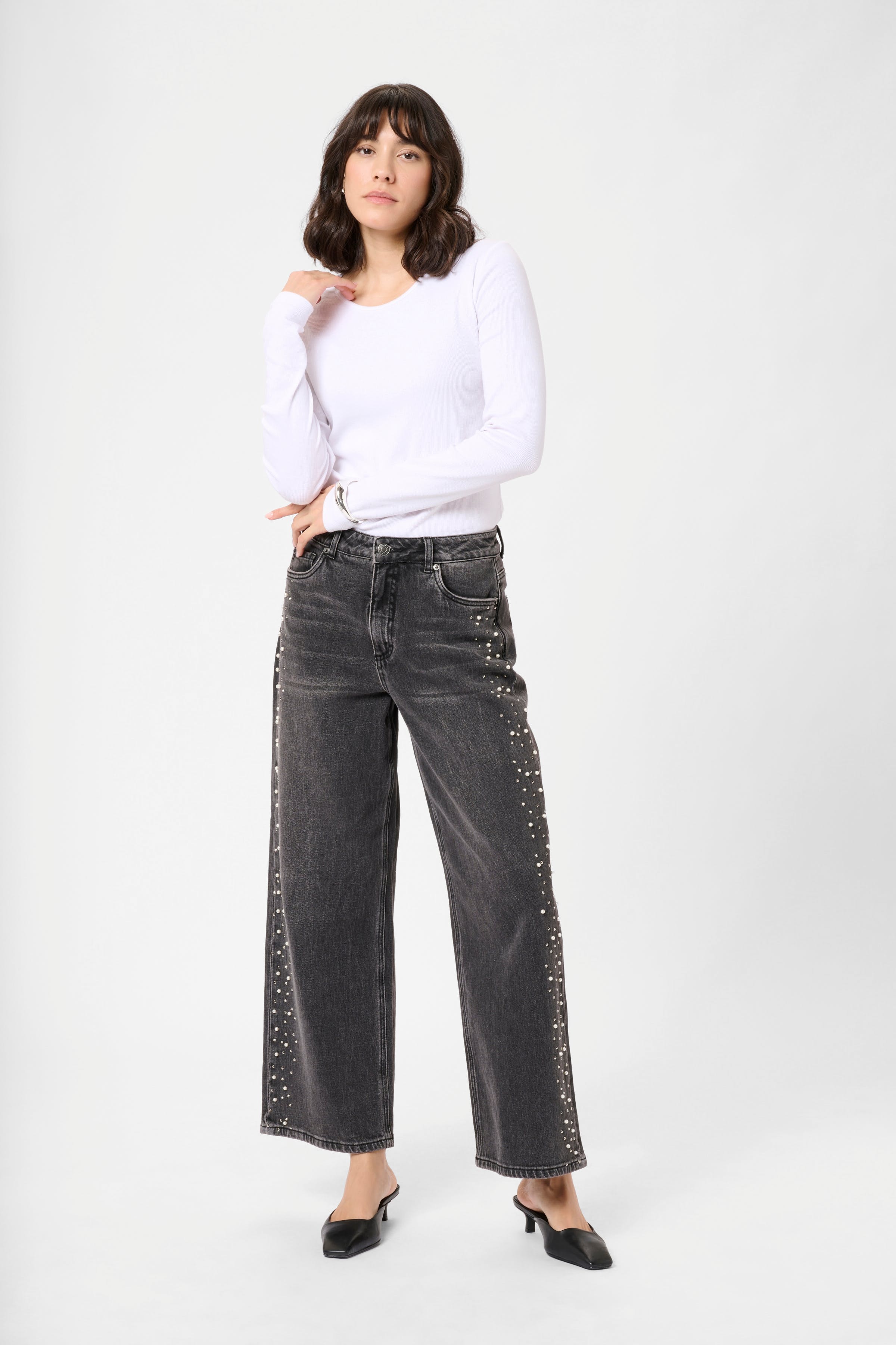 KApetra Jeans LOOKBOOK FRONT 10510889-108531