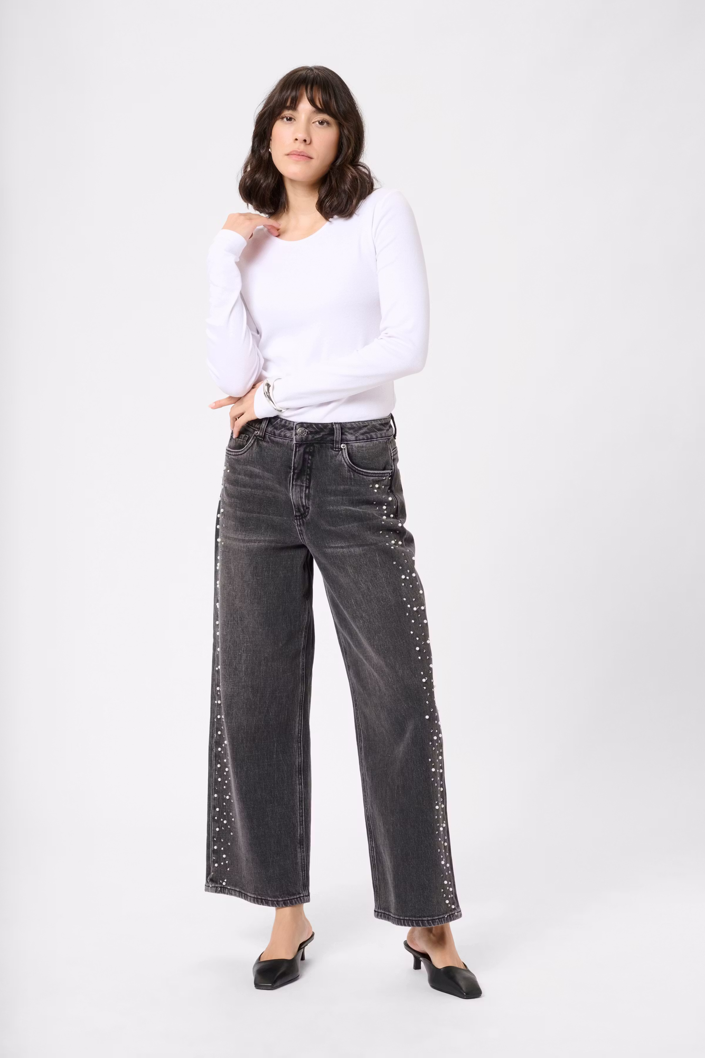 KApetra Jeans LOOKBOOK FRONT 10510889-108531