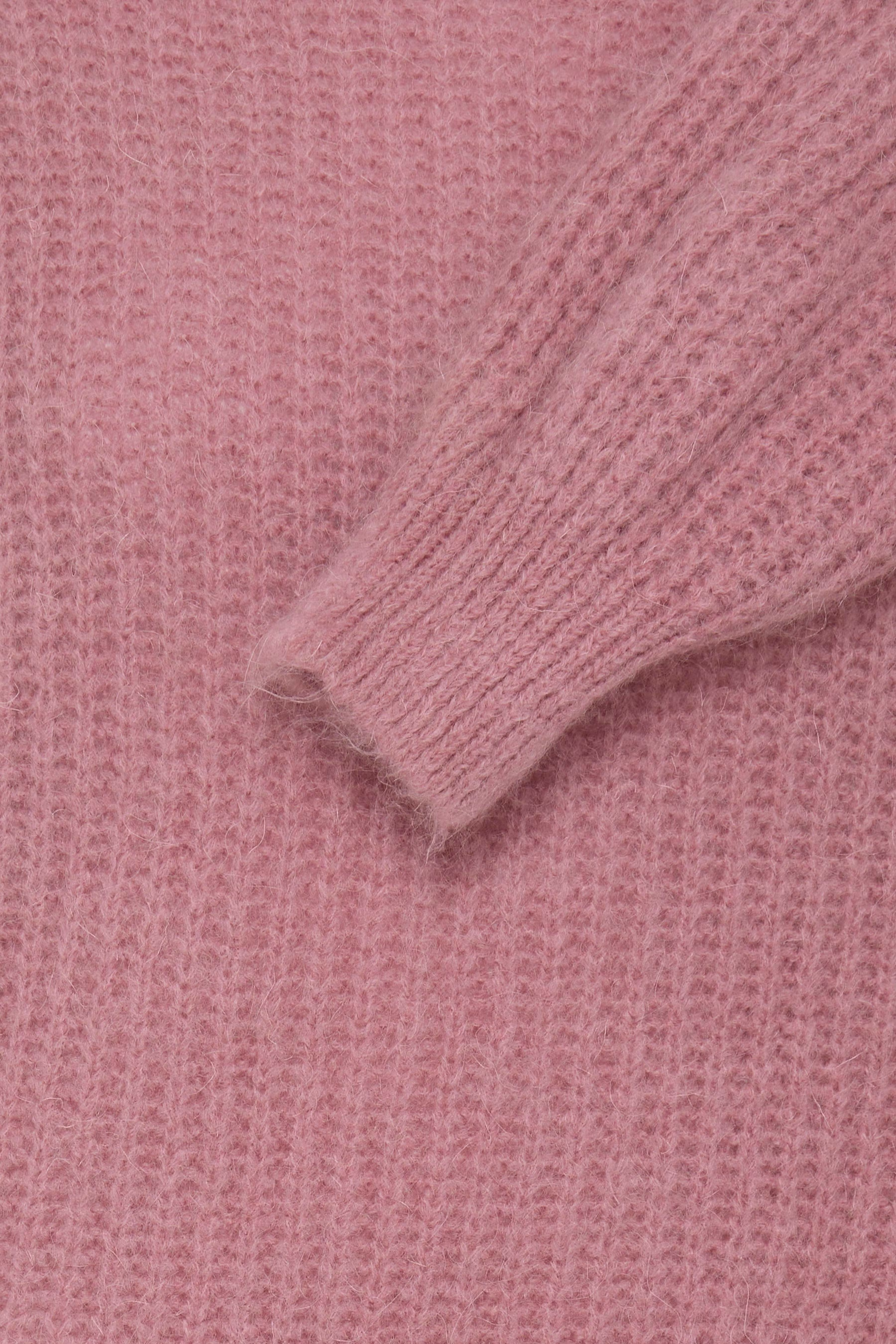 SBGULVIG Pullover PACK DETAIL 22101087-171512