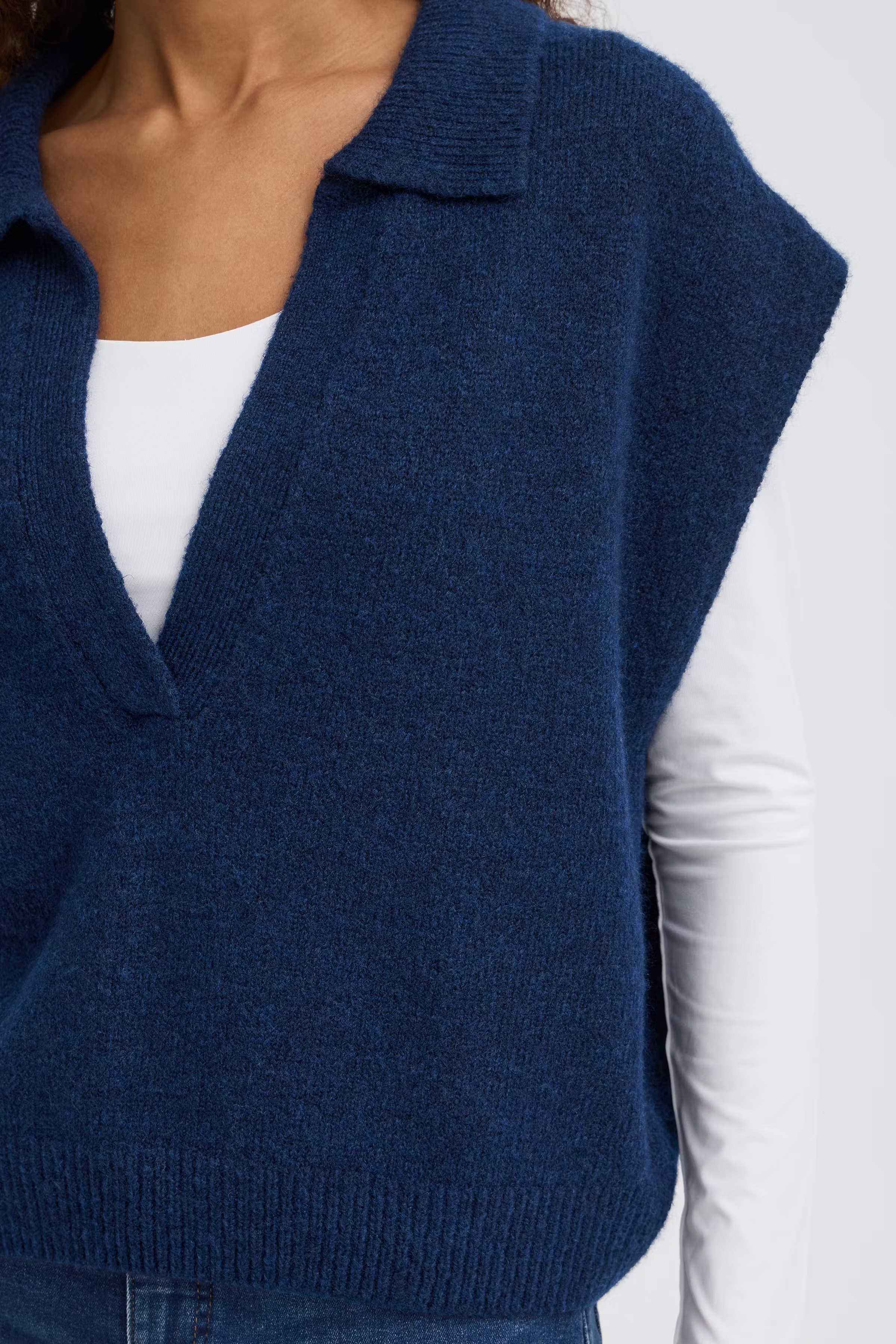 IHPOVOKE Pullunder LOOKBOOK DETAIL 20125164-193939