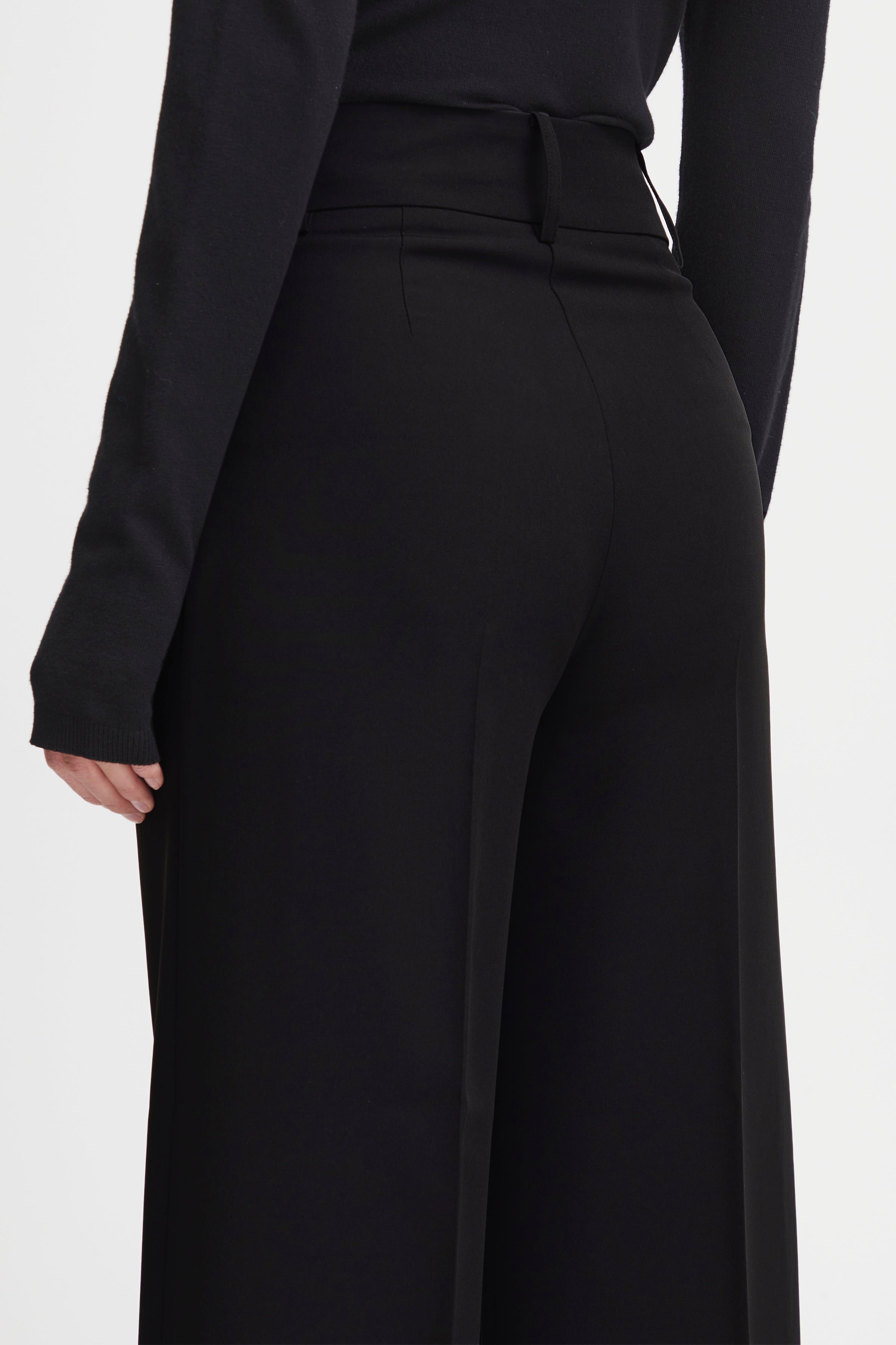 IHLEXI Hose LOOKBOOK DETAIL 20118085-194008