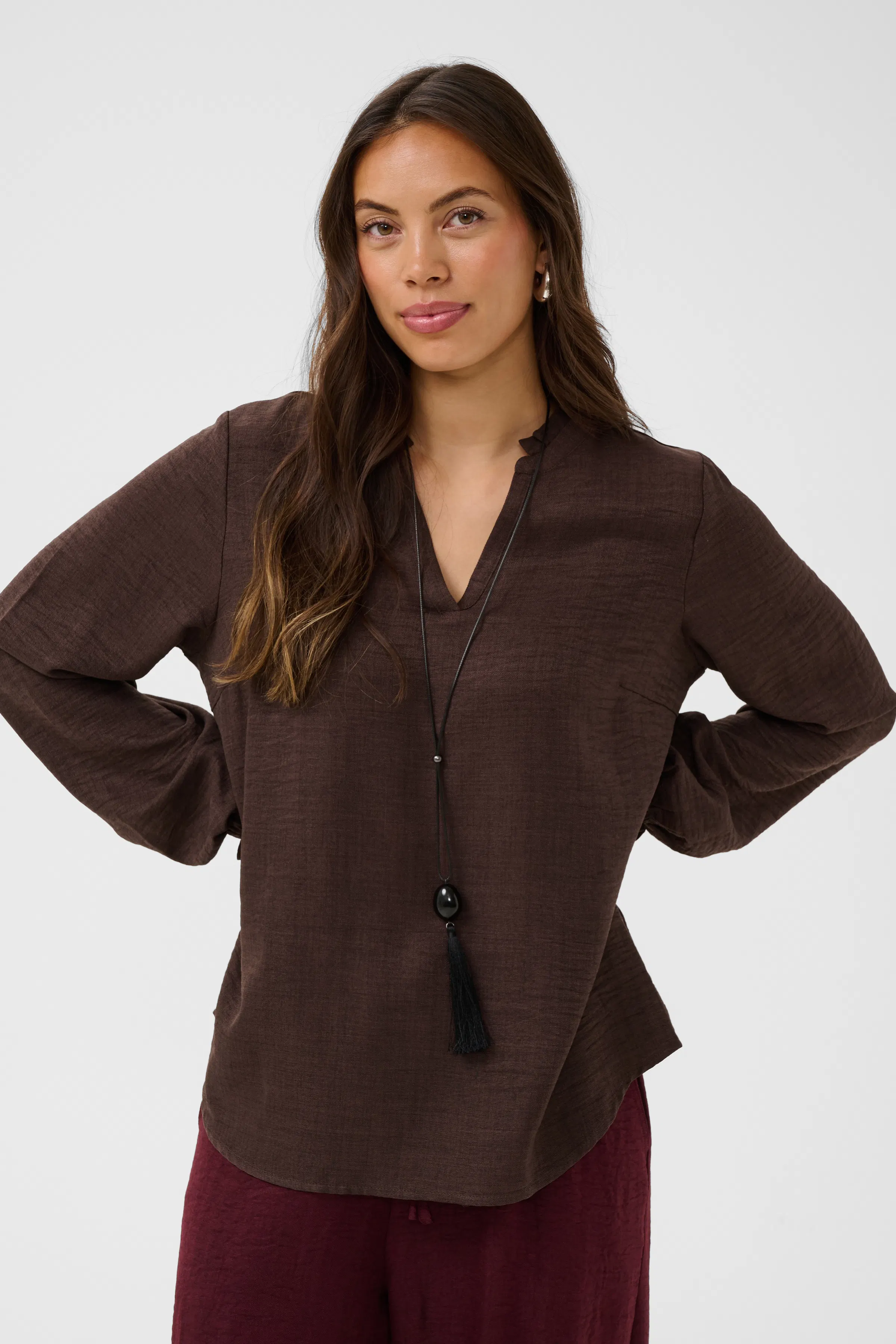 BPoda Blouse LOOKBOOK FRONT 40200075-1911111