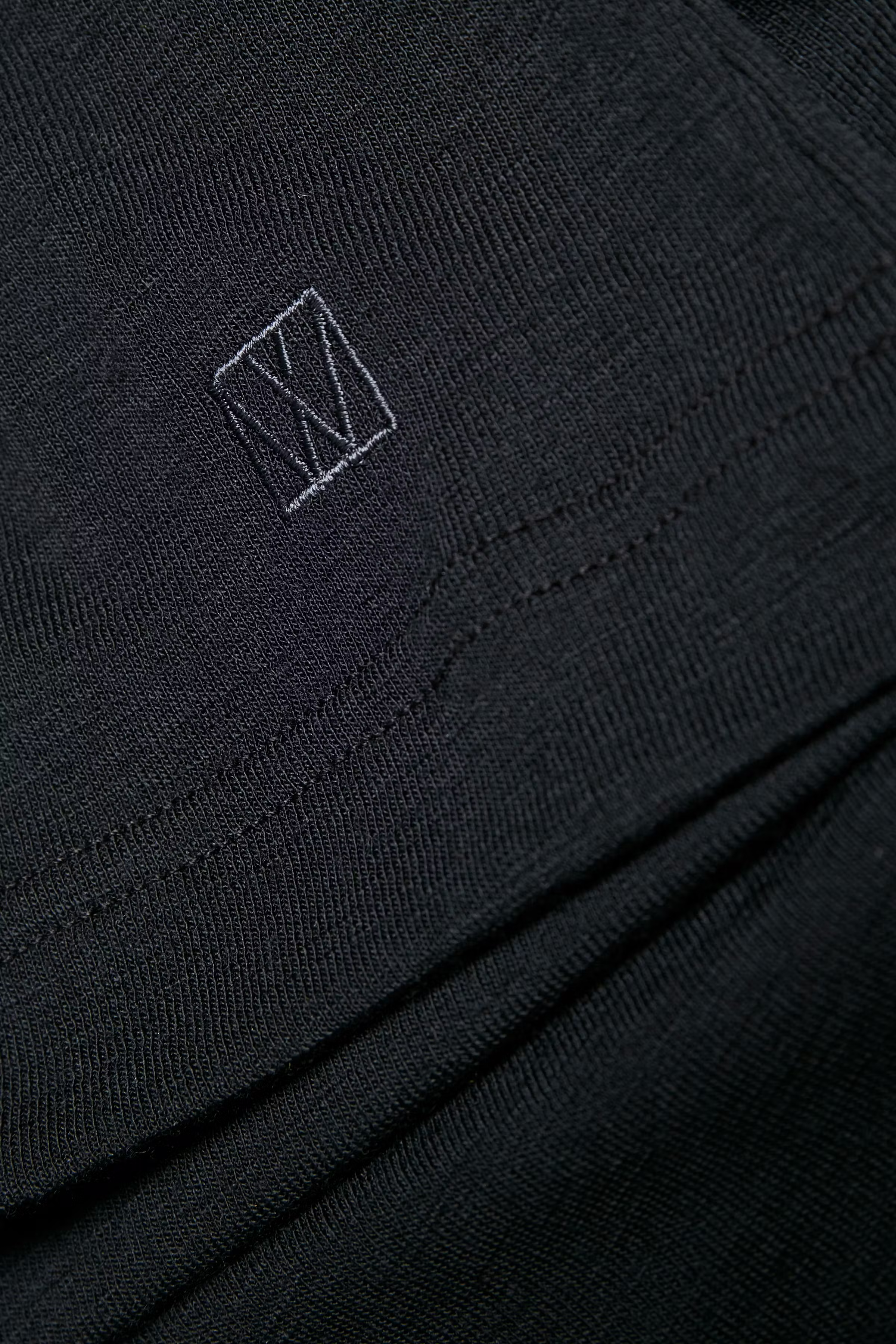 FangIW T-shirt PACK DETAIL 30106096-194008