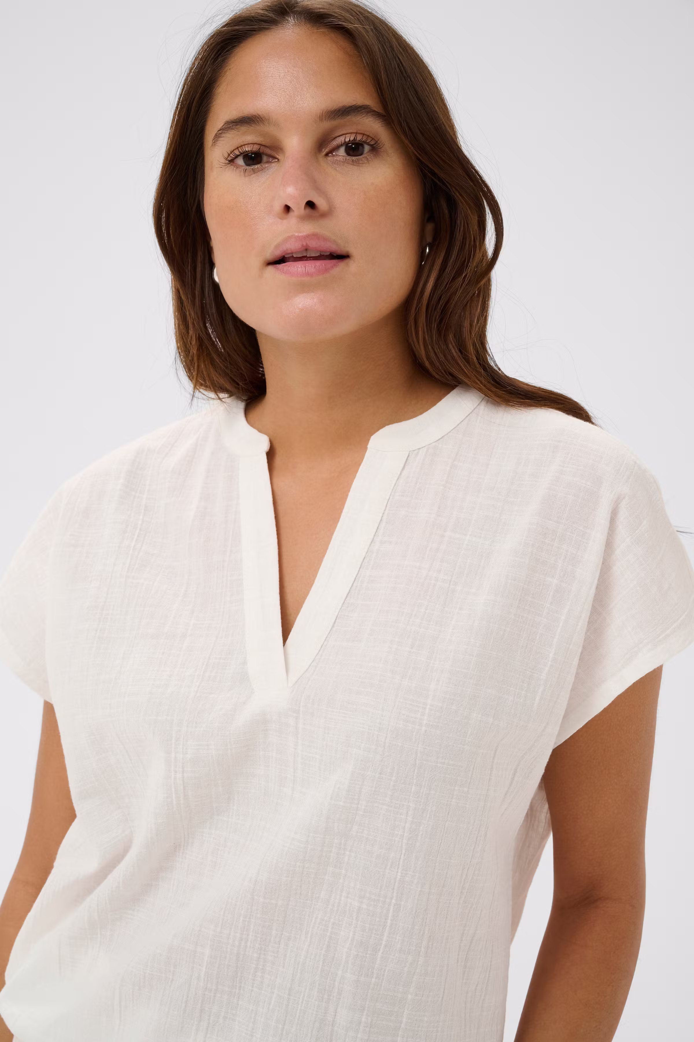 KApauline Bluse LOOKBOOK DETAIL 10511724-110602