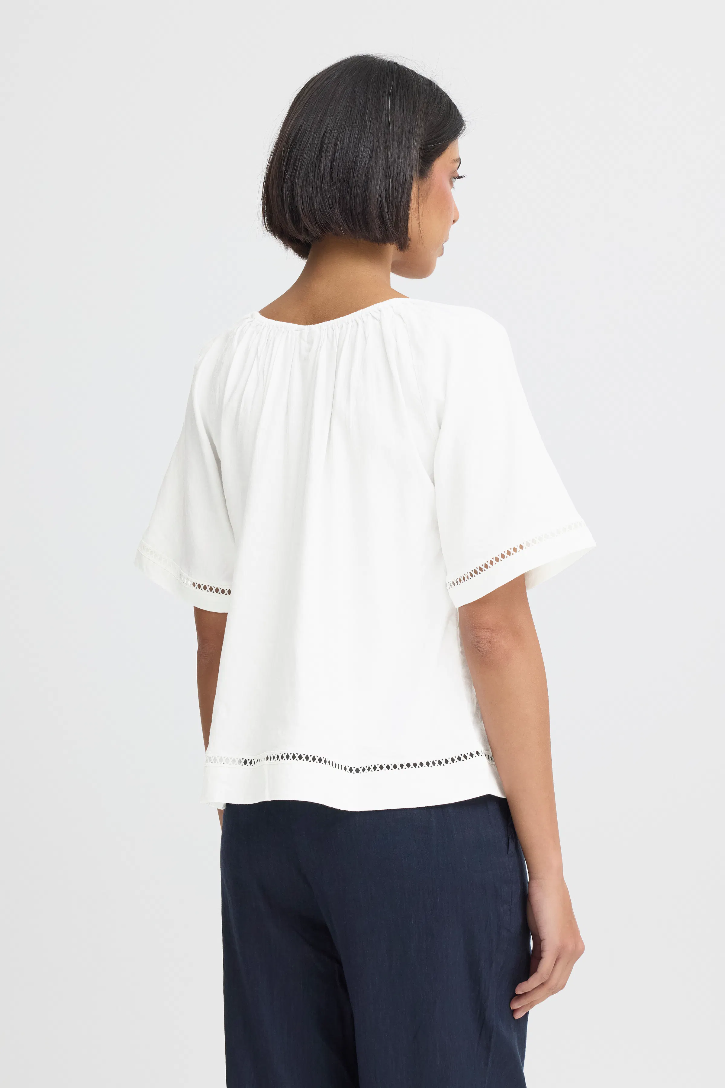 PZLUCA Bluse LOOKBOOK BACK 50210438-114800