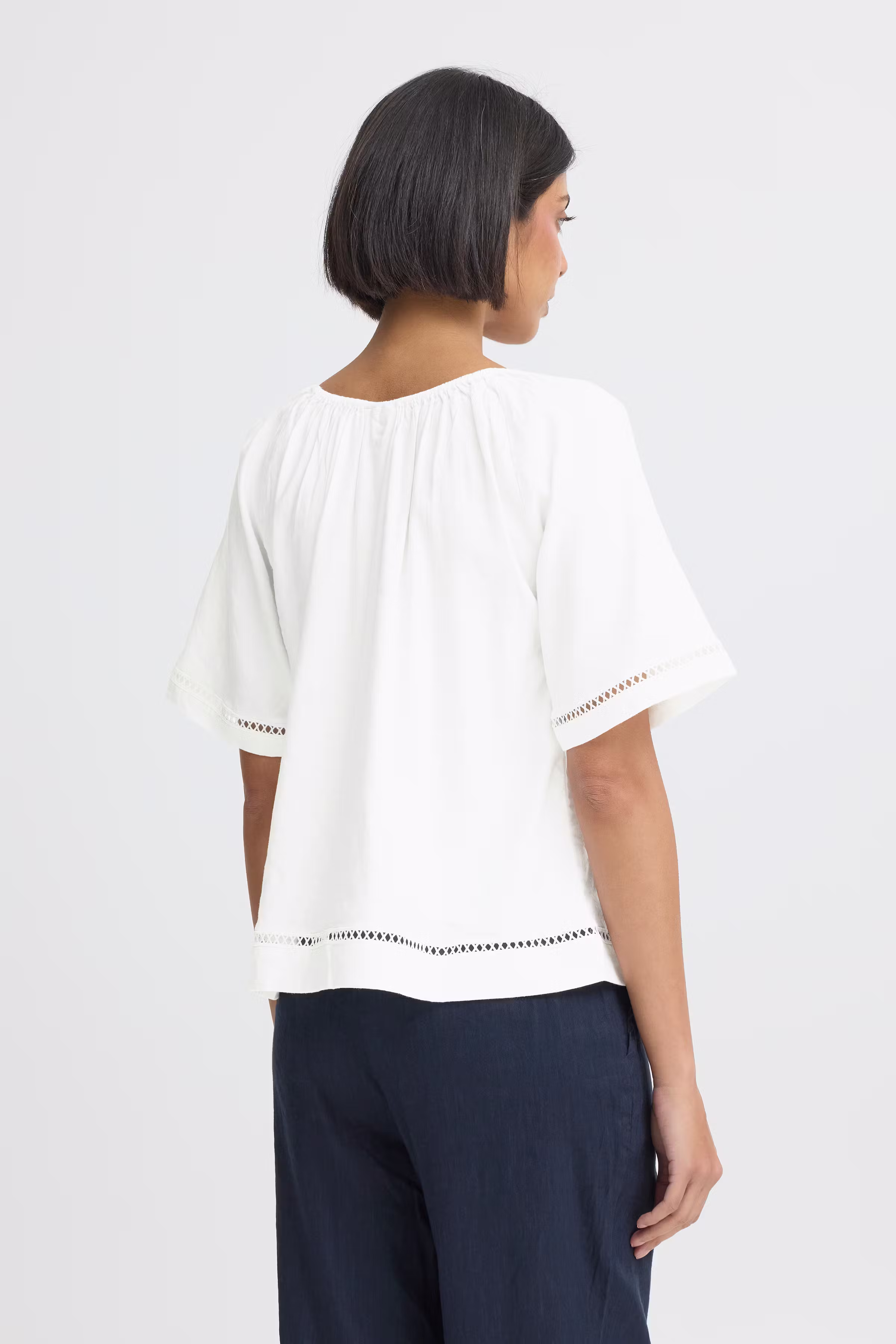 PZLUCA Bluse LOOKBOOK BACK 50210438-114800