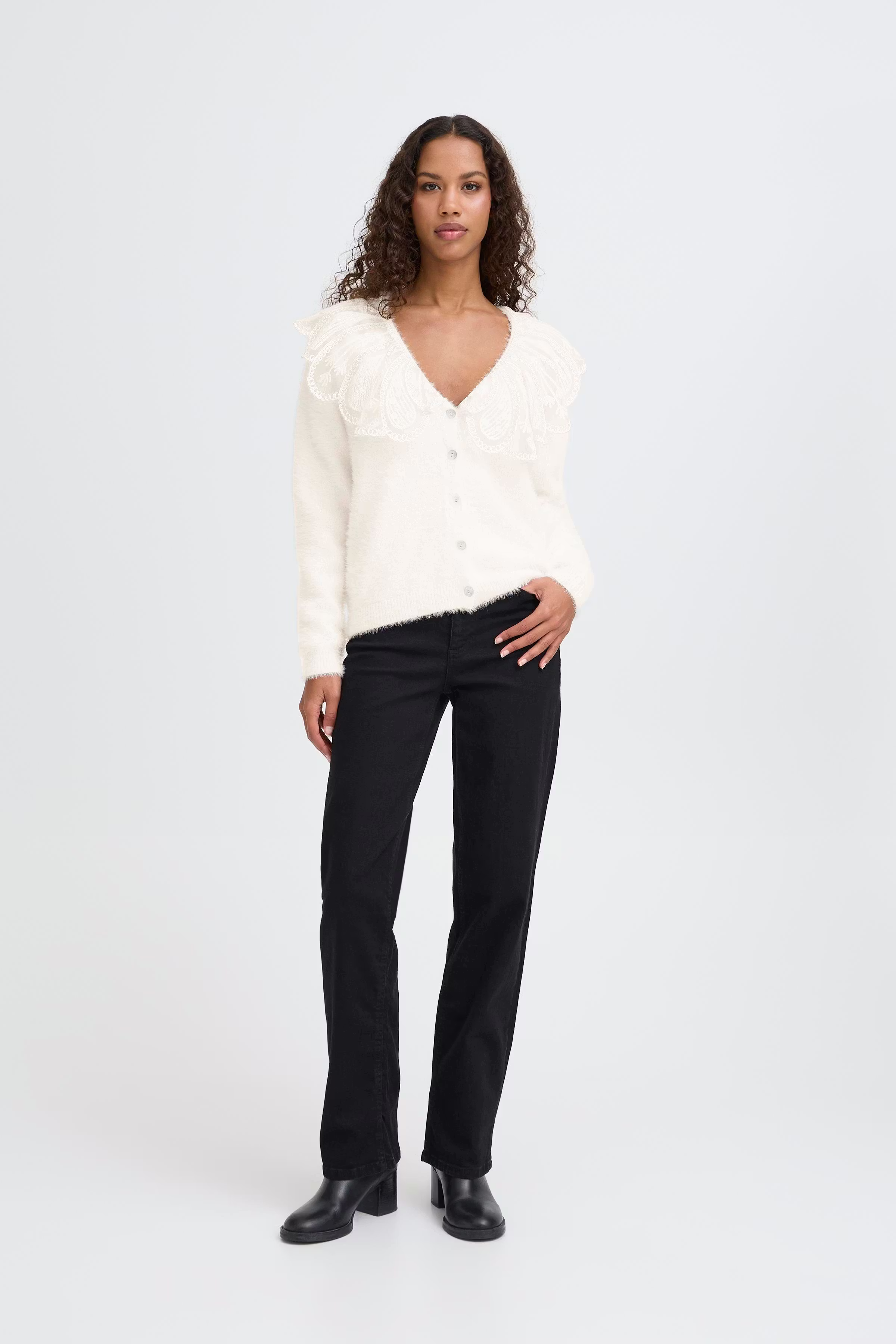 IHDATIA Cardigan LOOKBOOK FRONT 20124694-114201