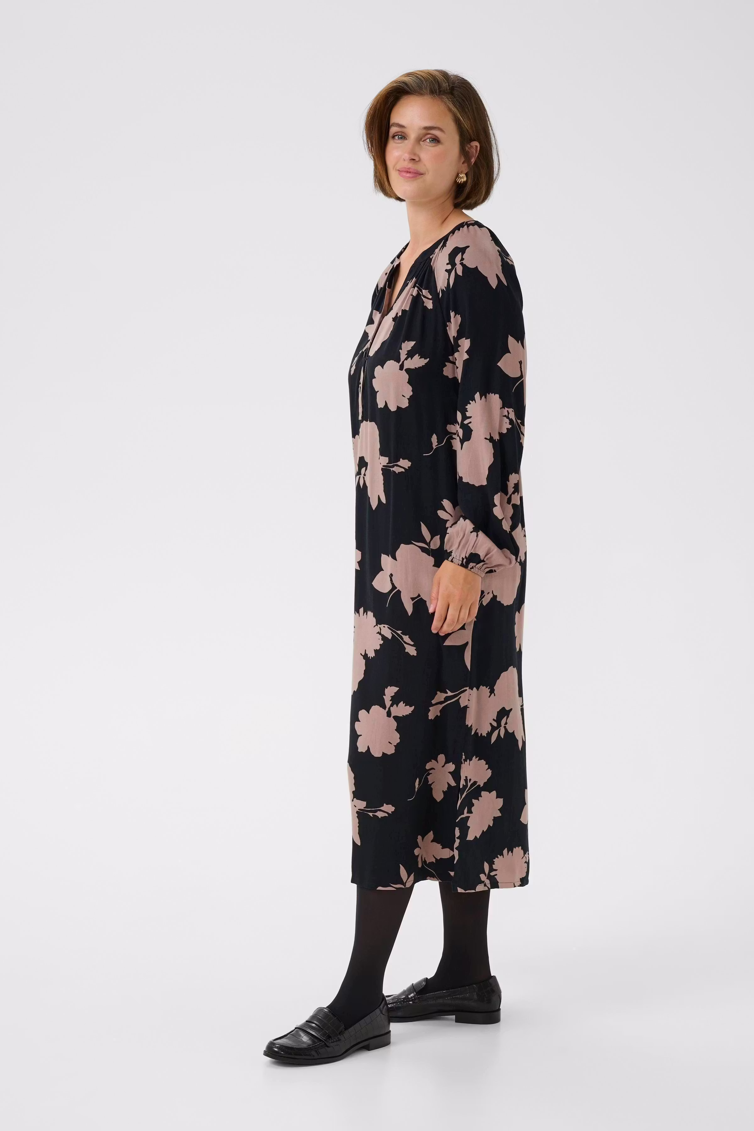 BPelisa Kleid LOOKBOOK FRONT 40200046-108651