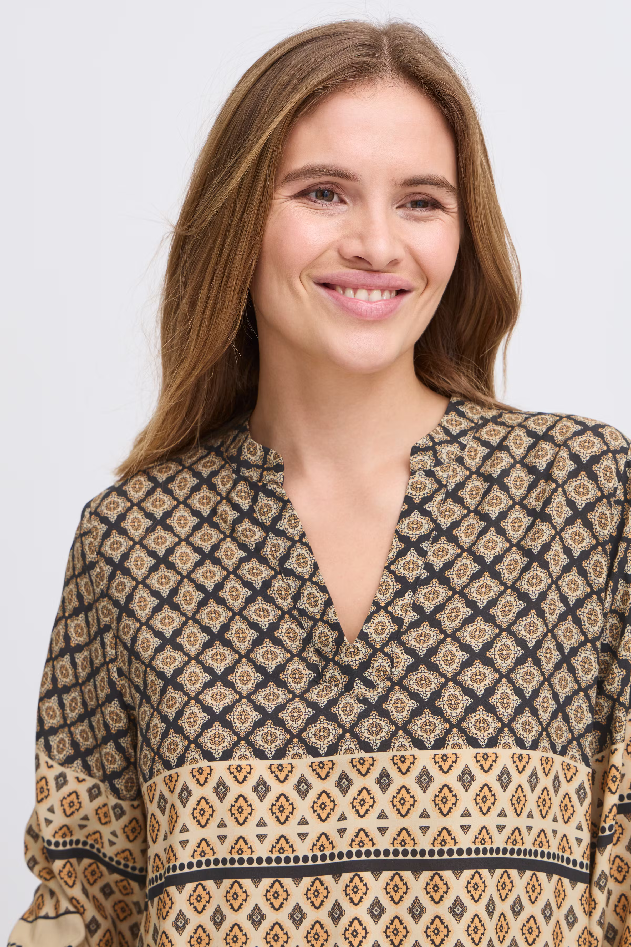 PZOLIVIA Blus LOOKBOOK DETAIL 50208810-204511