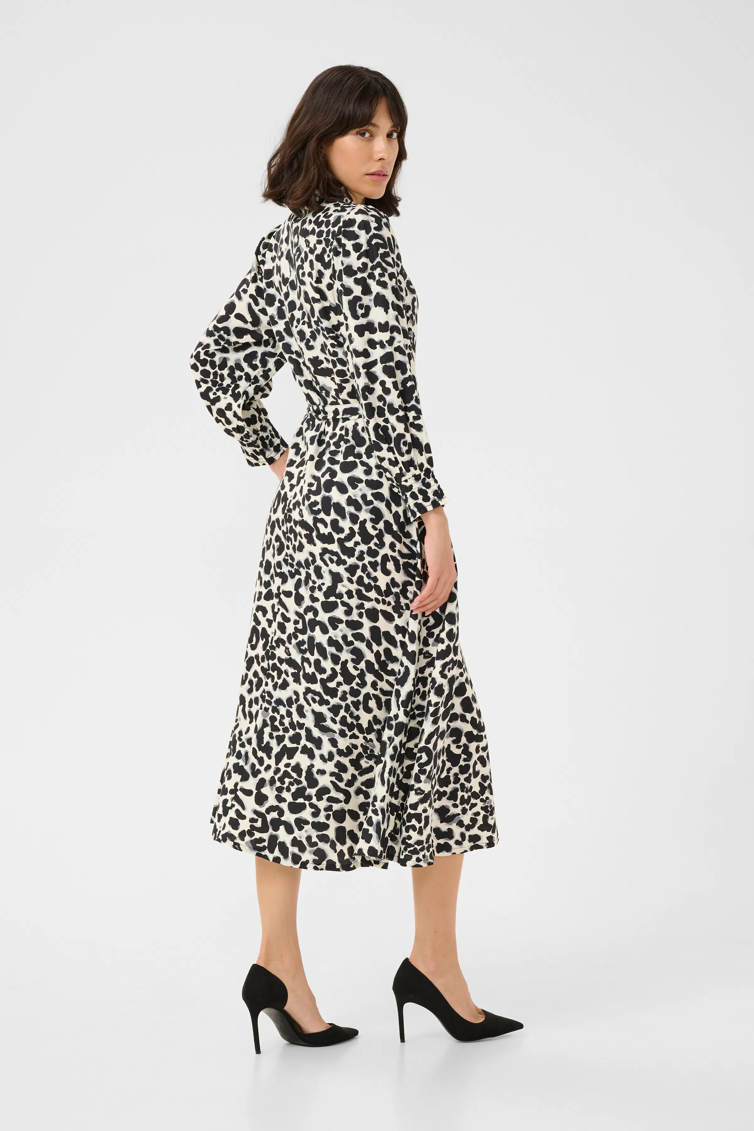 KAemina Kjole LOOKBOOK BACK 10509719-107798