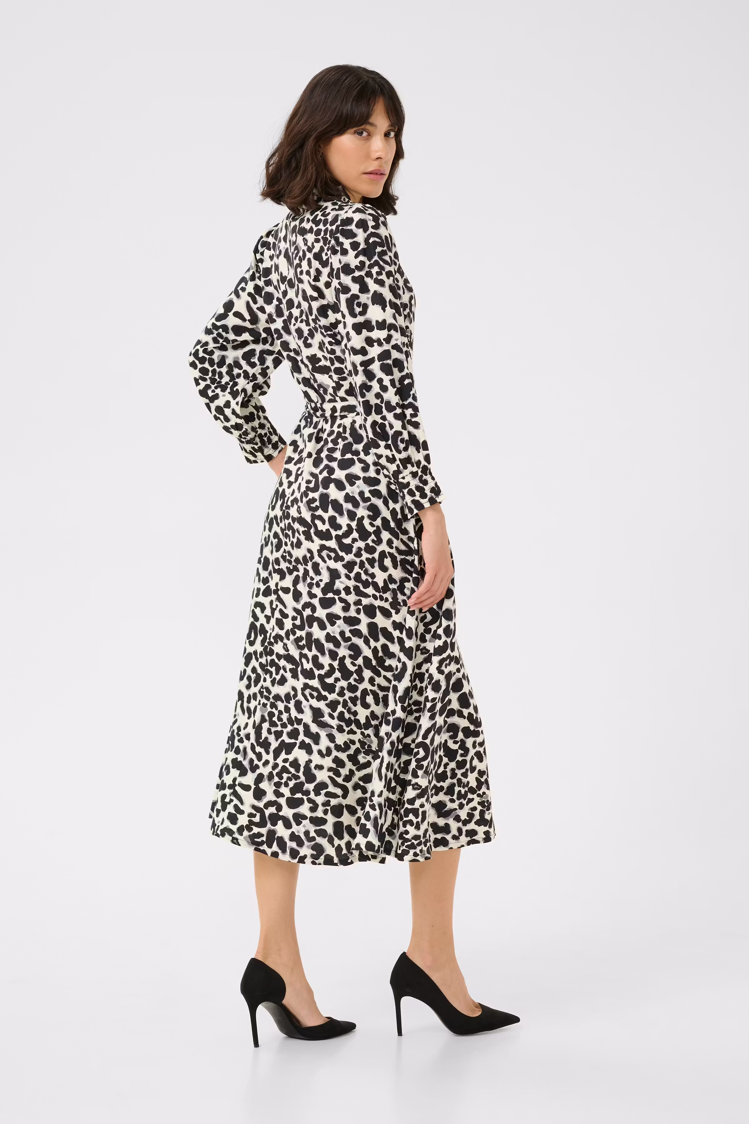 KAemina Kjole LOOKBOOK BACK 10509719-107798