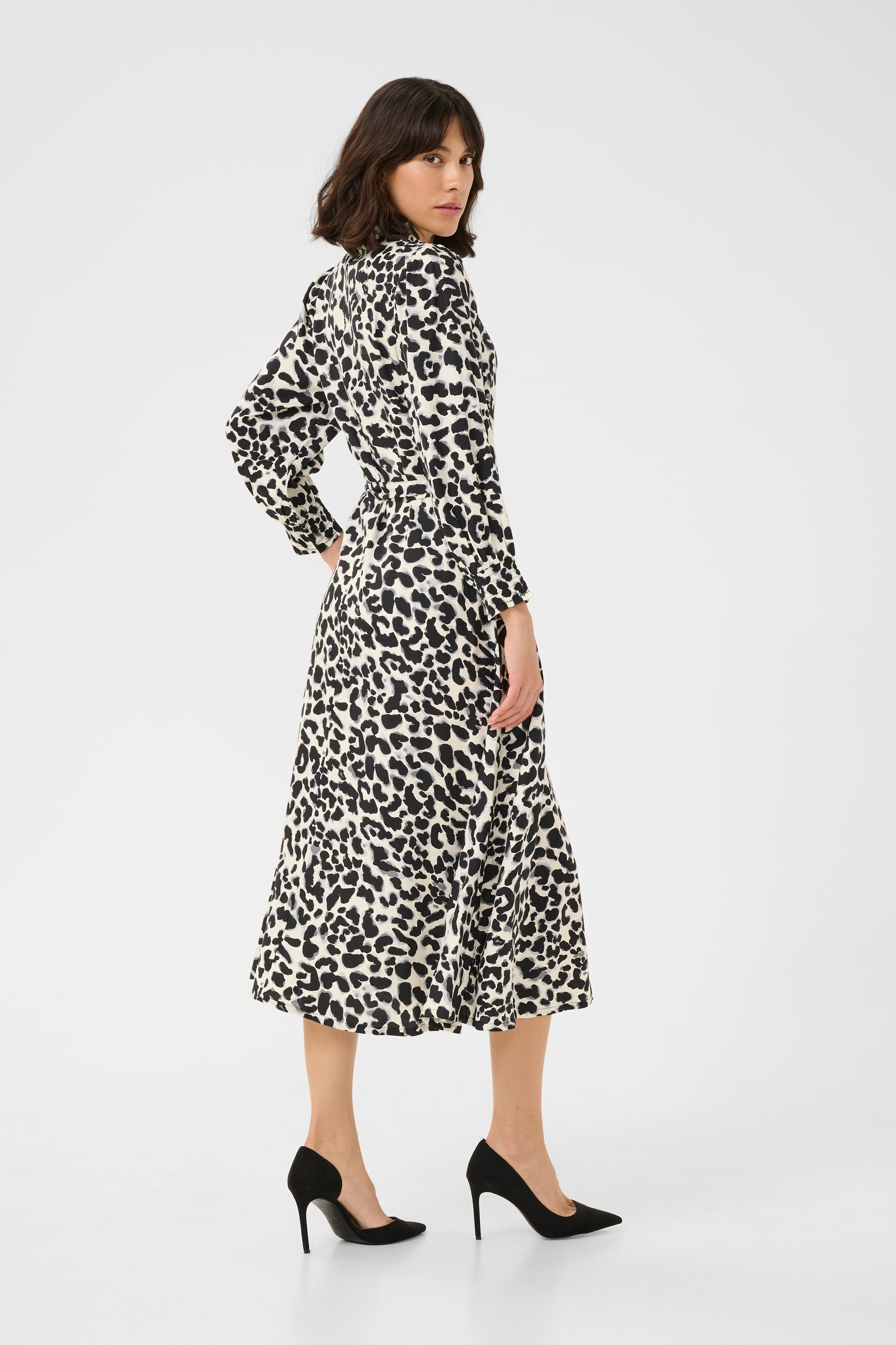 KAemina Jurk LOOKBOOK BACK 10509719-107798