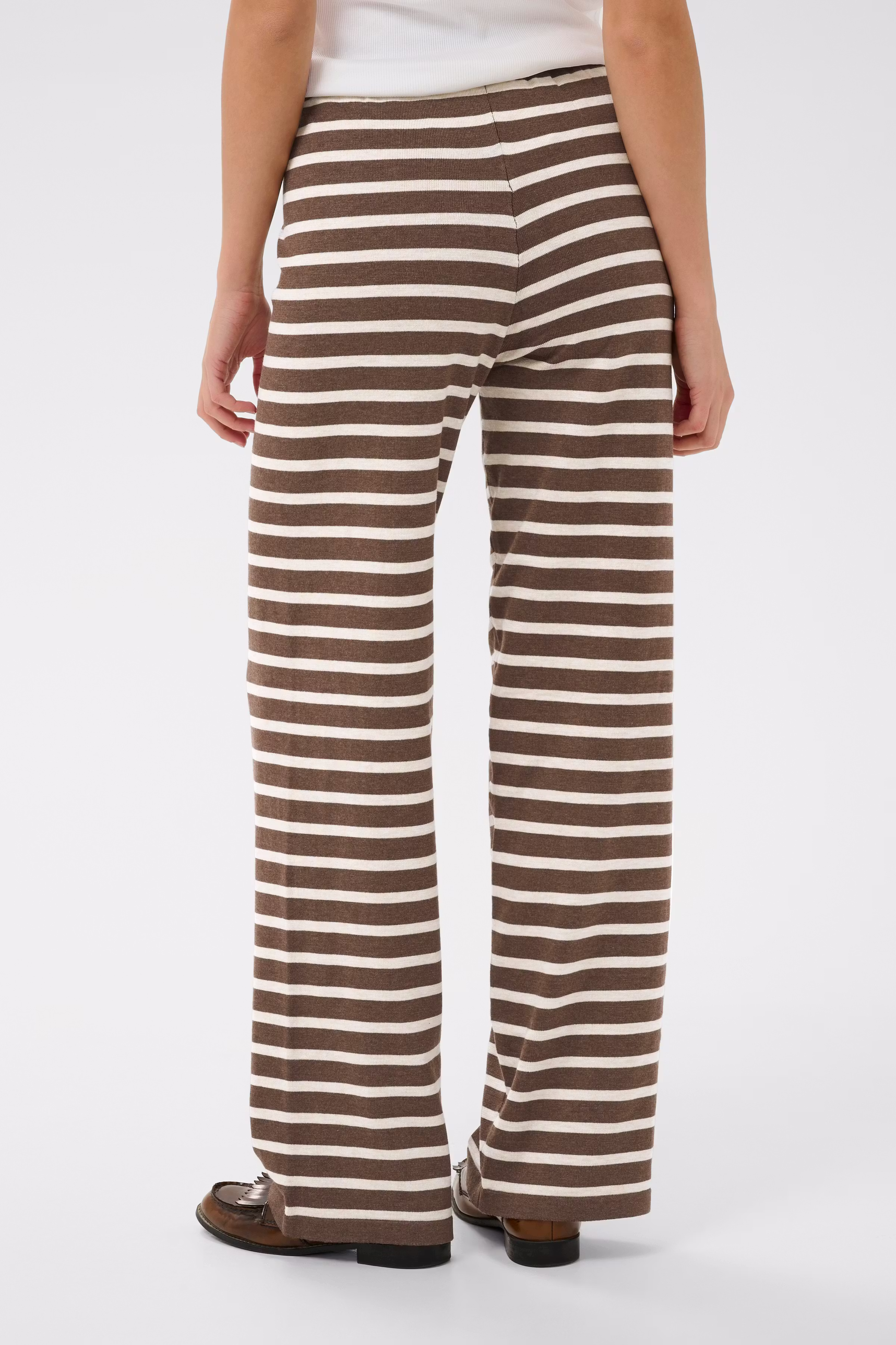 MilaSZ Byxor LOOKBOOK BACK 30513549-304261