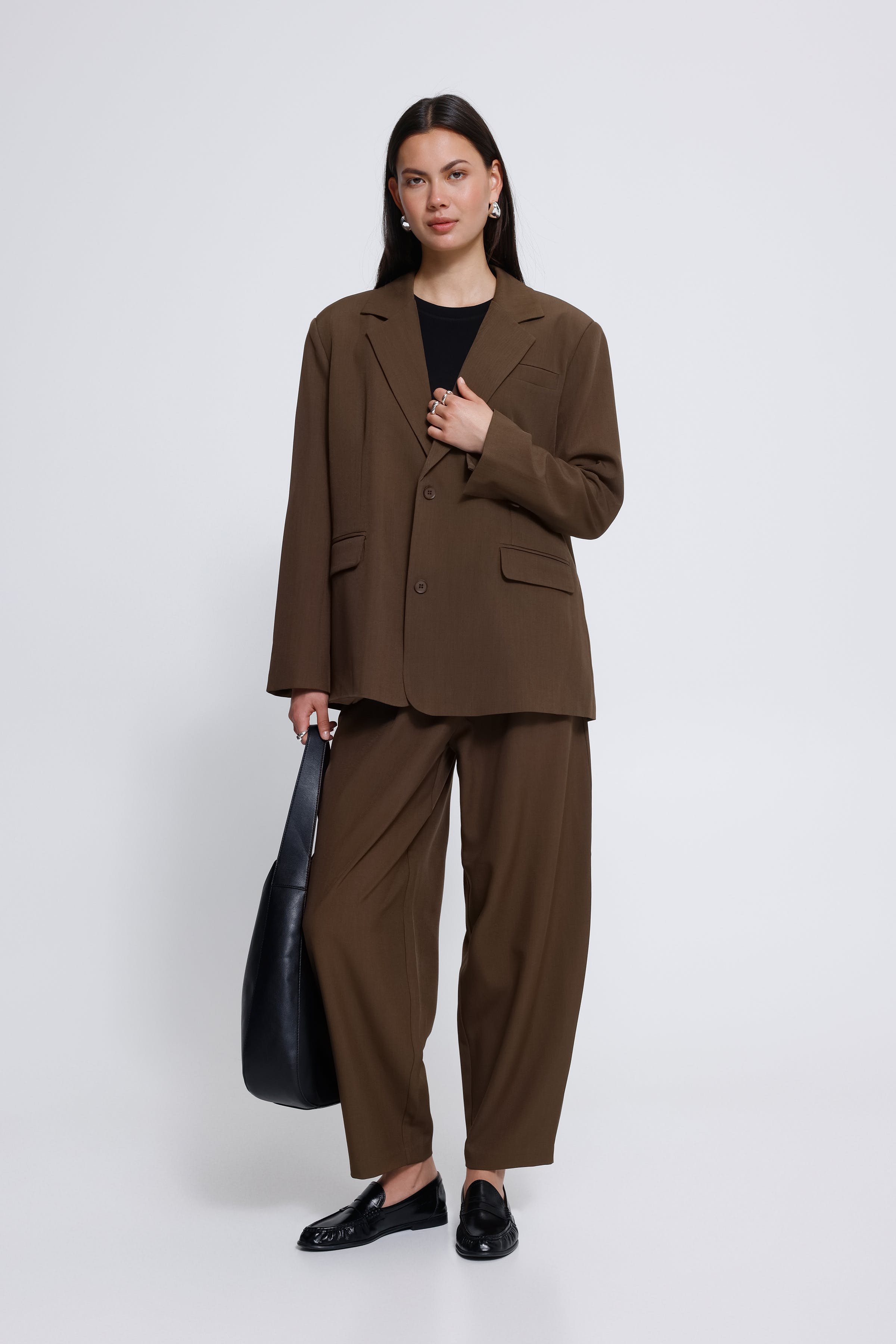 IHFAVA Oversize Blazer LOOKBOOK FRONT 20125677-1908141