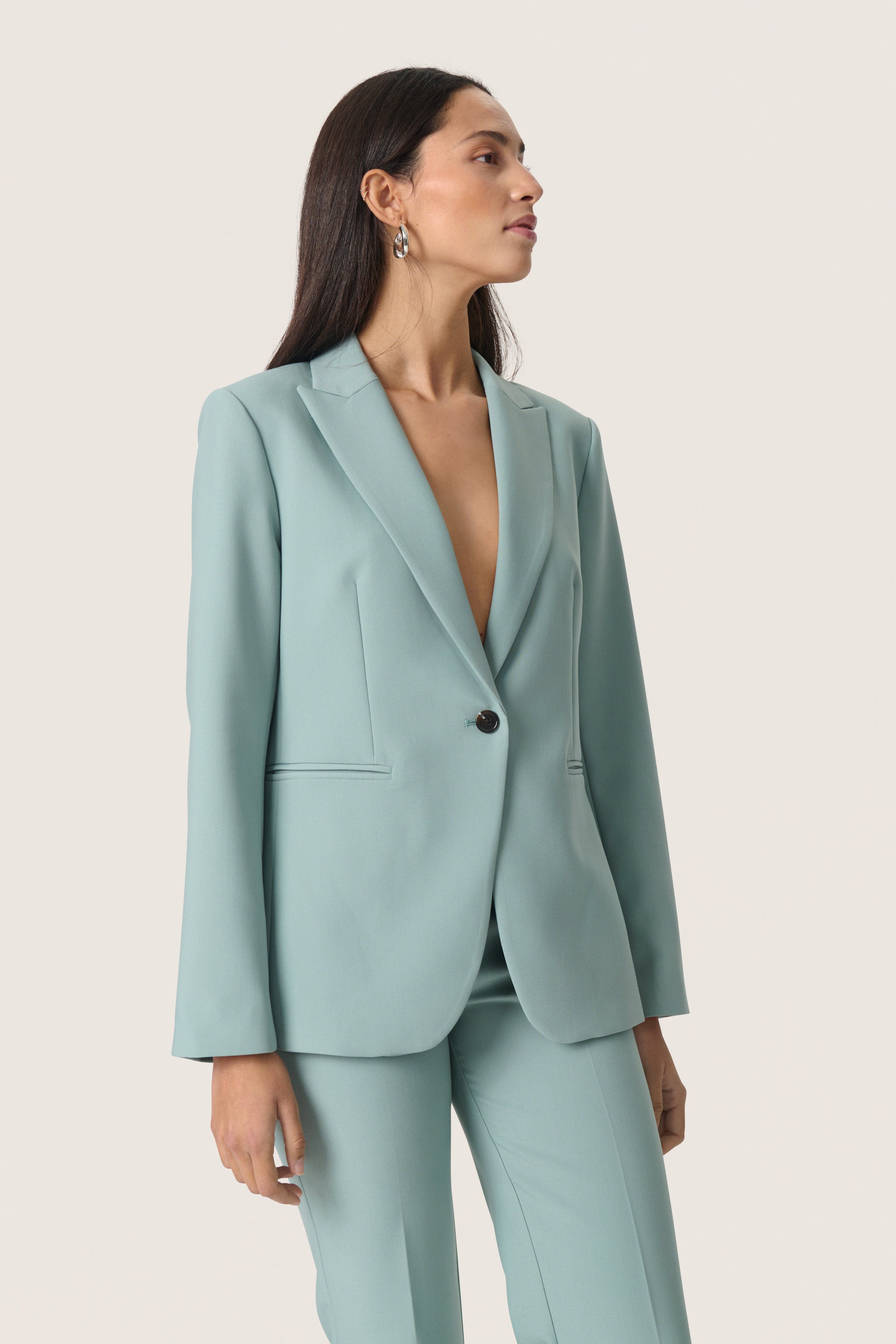 SLCorinne Blazer LOOKBOOK FRONT 30407532-164706