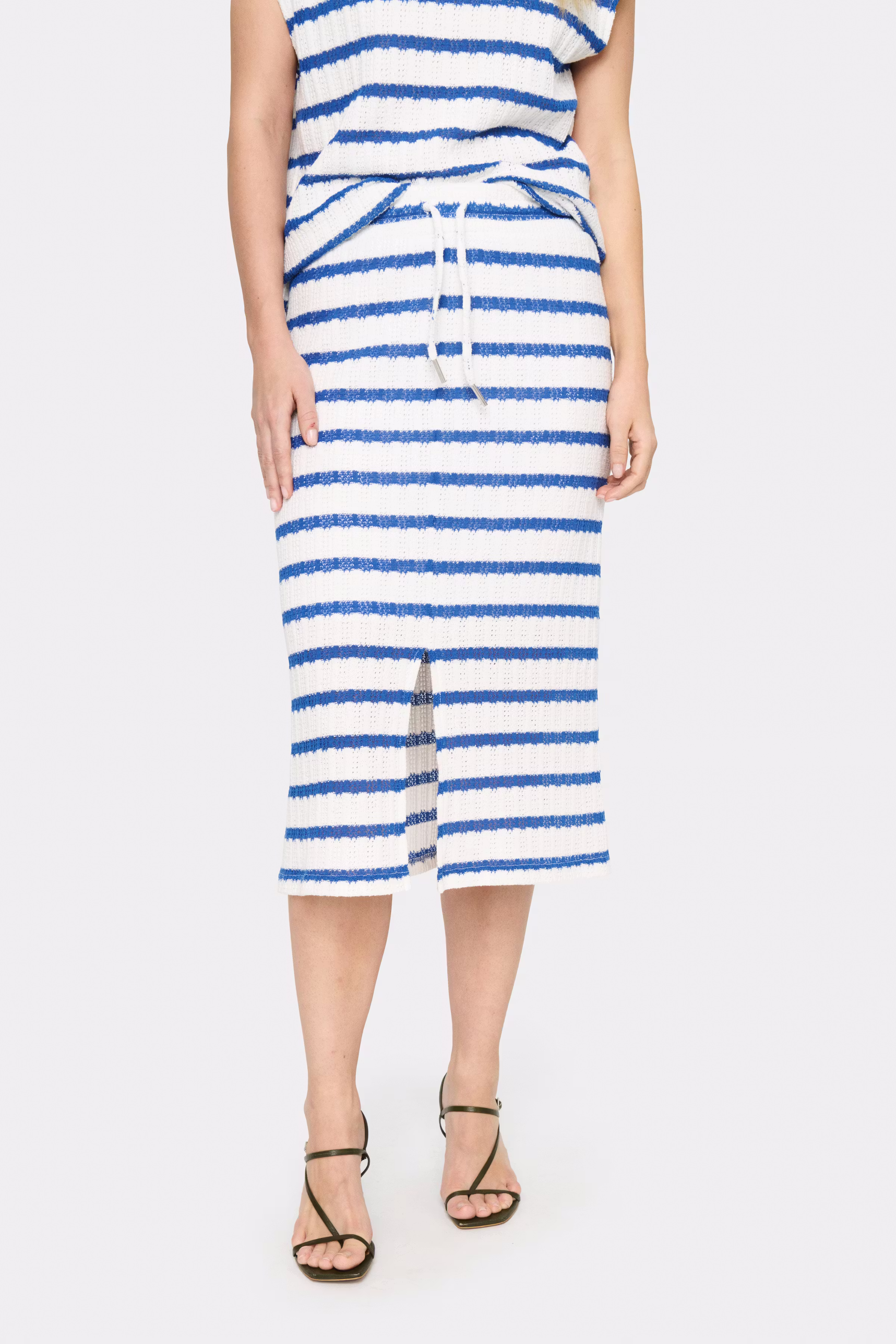 EsmereSZ Skjørt LOOKBOOK FRONT 30513271-110605