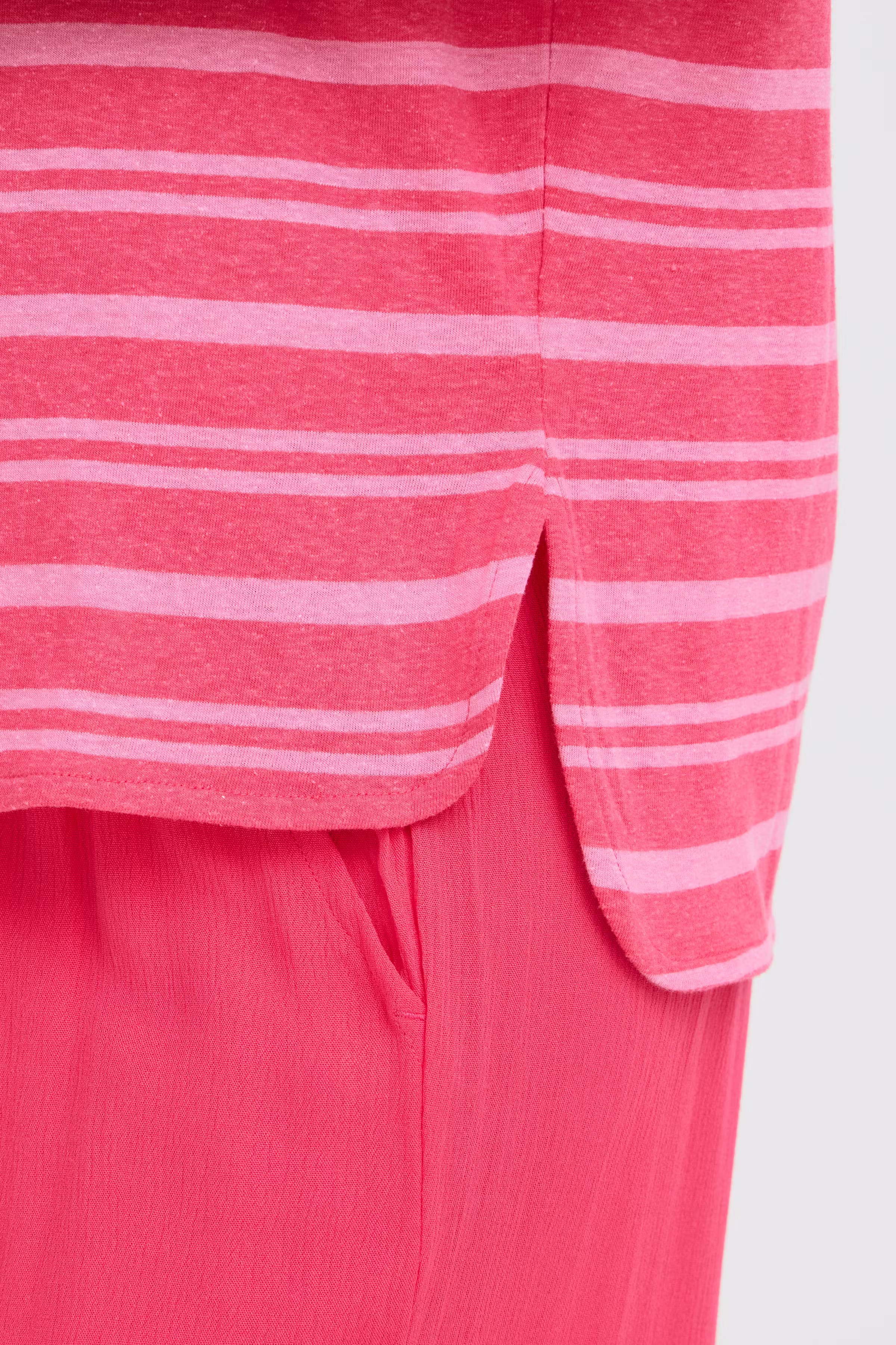 IHYULIETTA T-shirt LOOKBOOK DETAIL 20122855-900005375