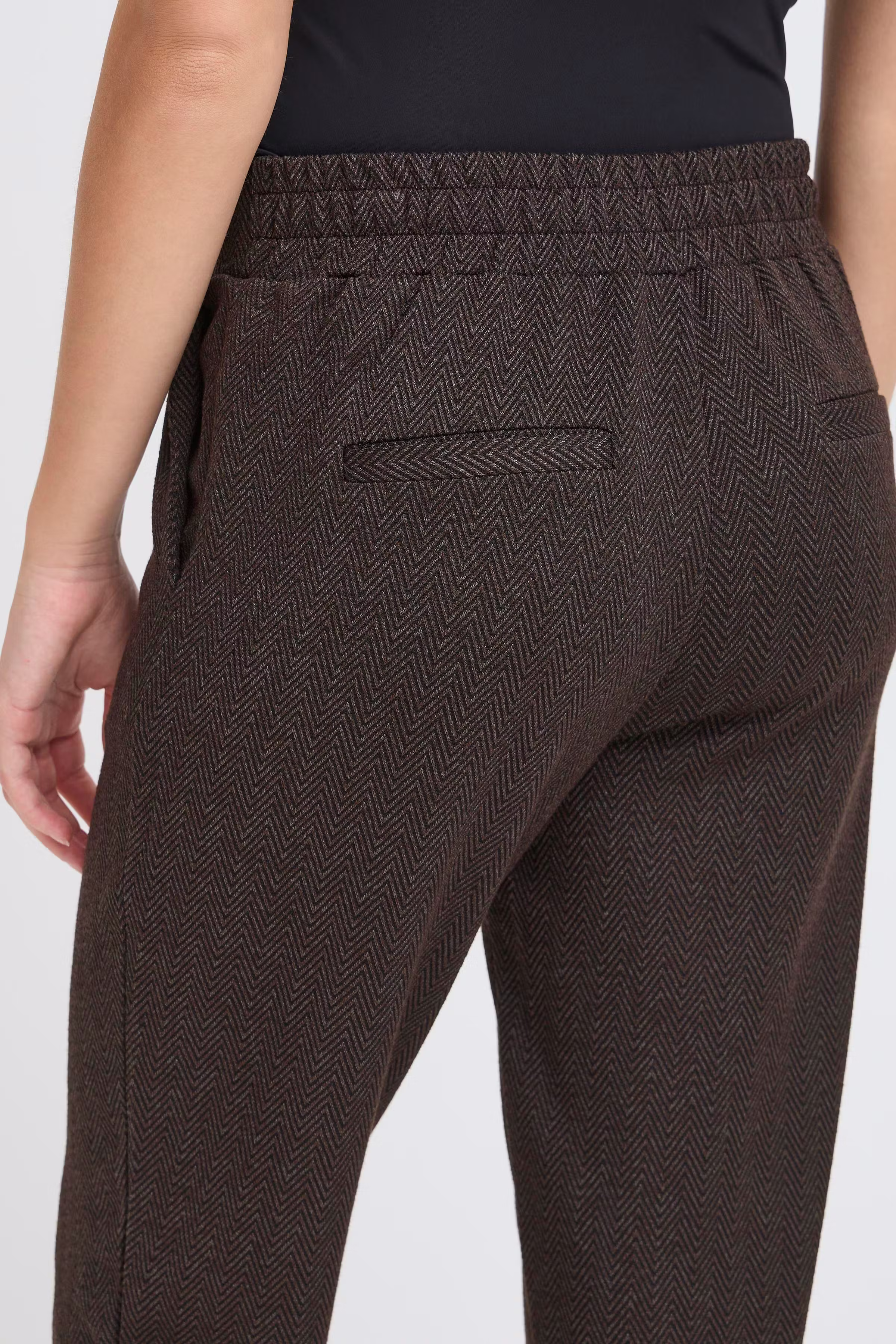 IHKATE JACQUARD Bukser LOOKBOOK DETAIL 20121601-900001779