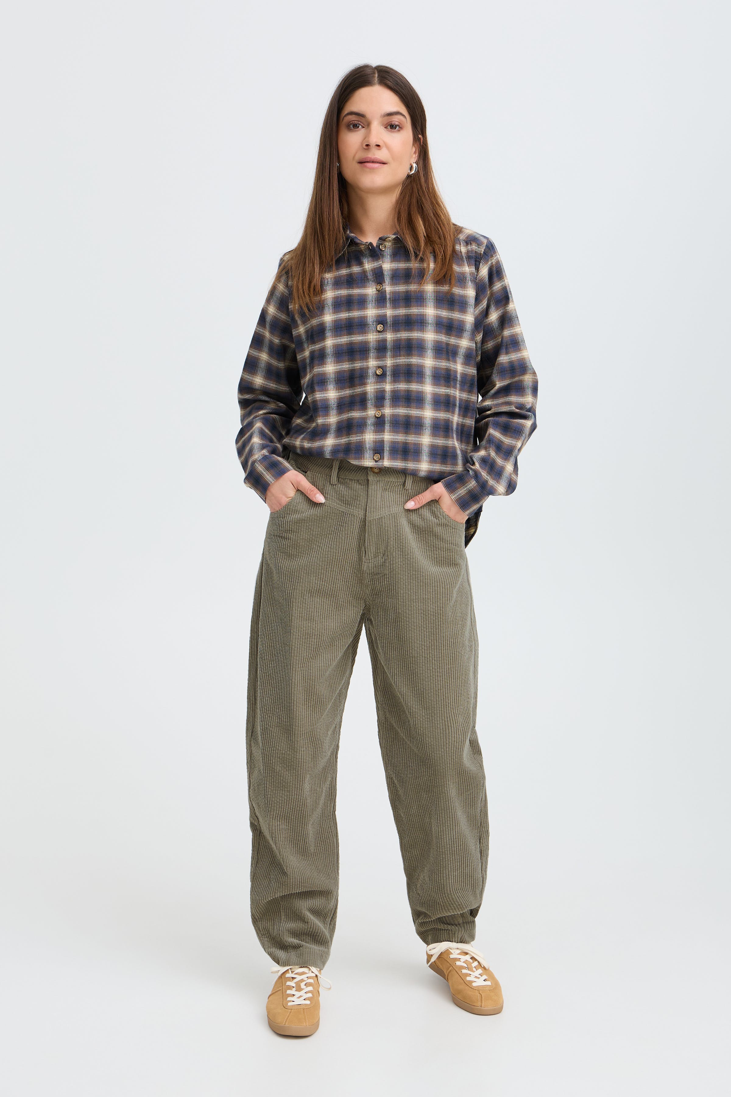 PZESSY Trousers LOOKBOOK FRONT 50210724-170613