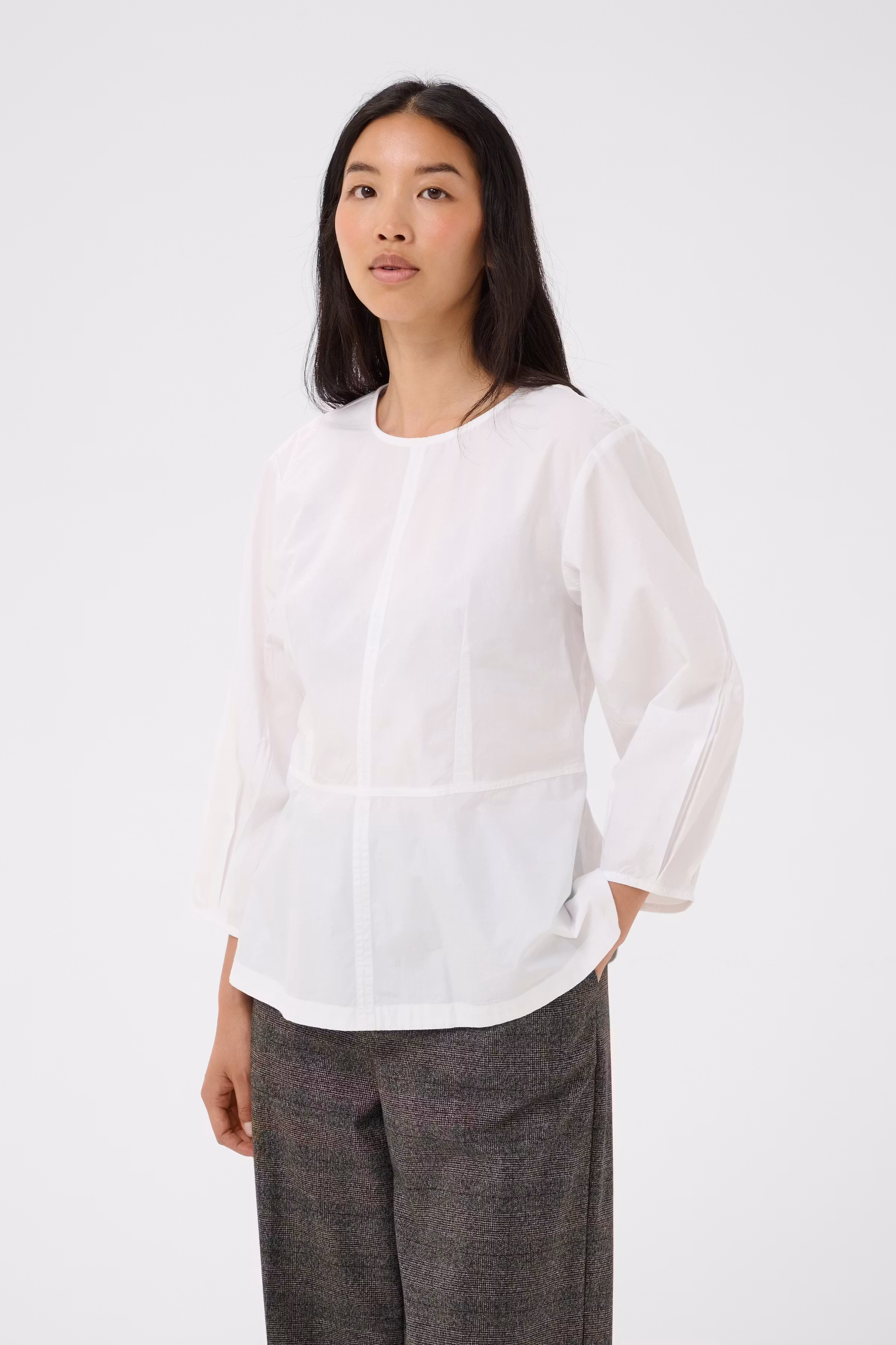 CharinaPW Bluse LOOKBOOK FRONT 30310790-110601
