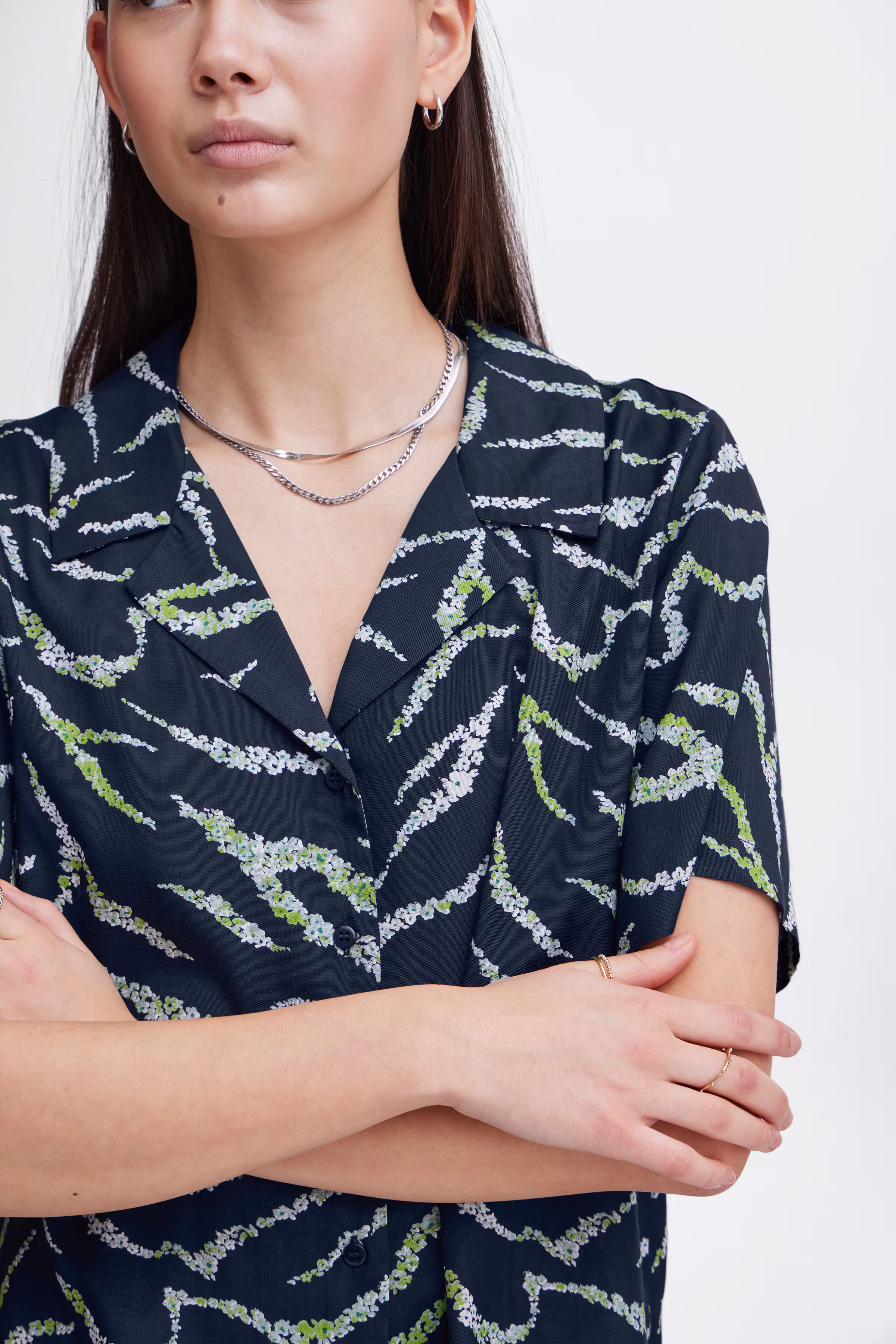 IHEVOLA Hemd LOOKBOOK DETAIL 20120612-202811