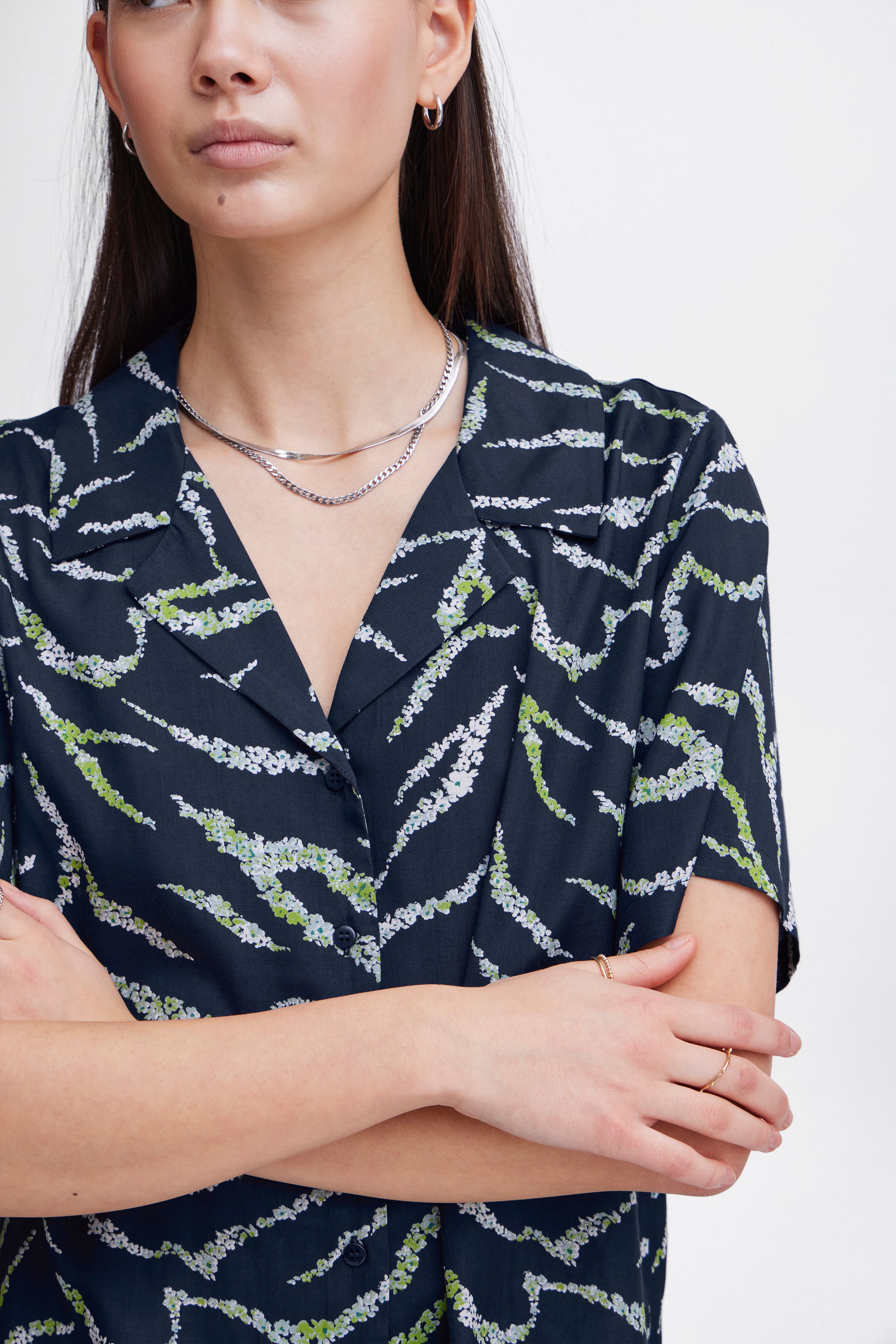 IHEVOLA Hemd LOOKBOOK DETAIL 20120612-202811