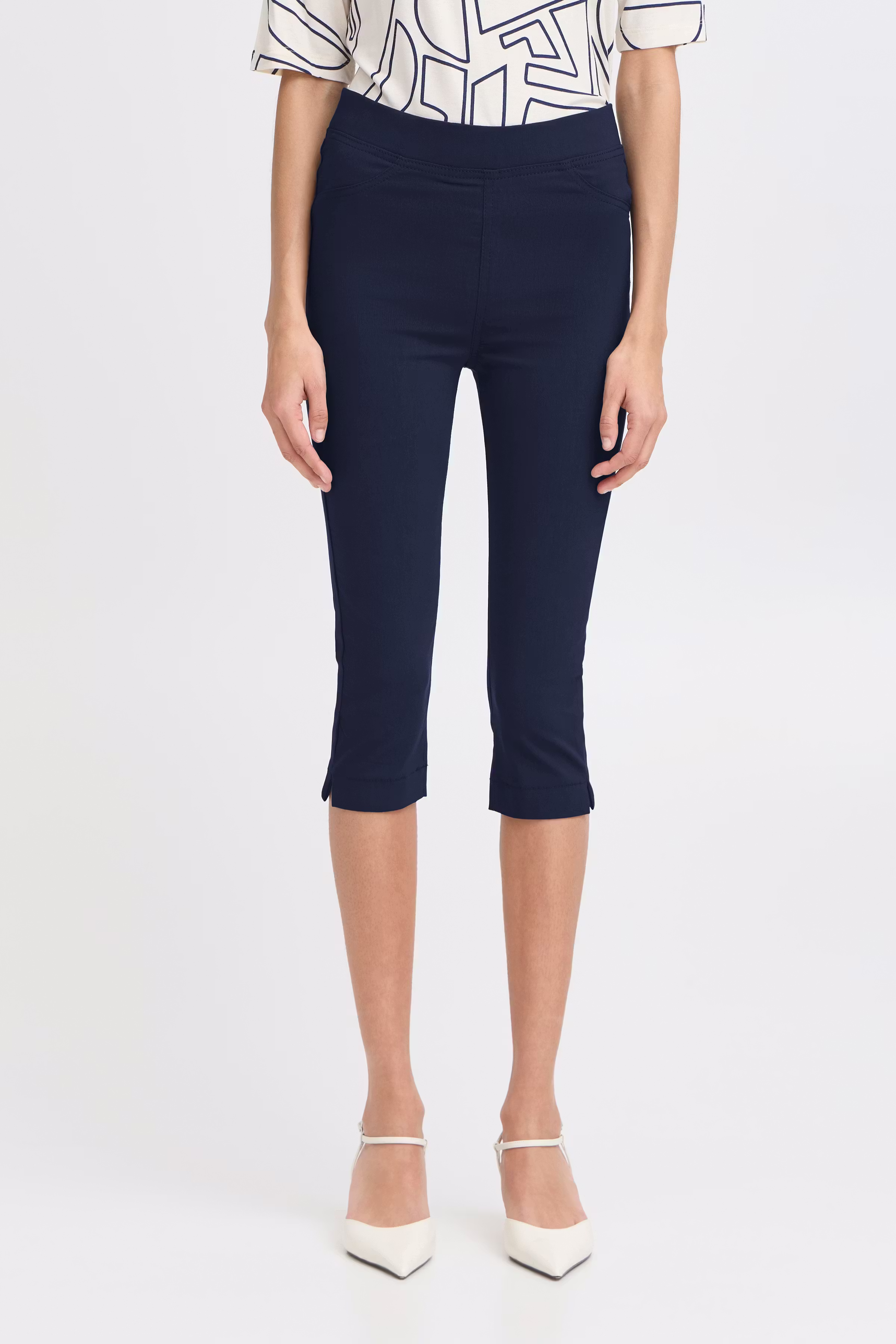 Capri bukser LOOKBOOK FRONT 20805612-80466