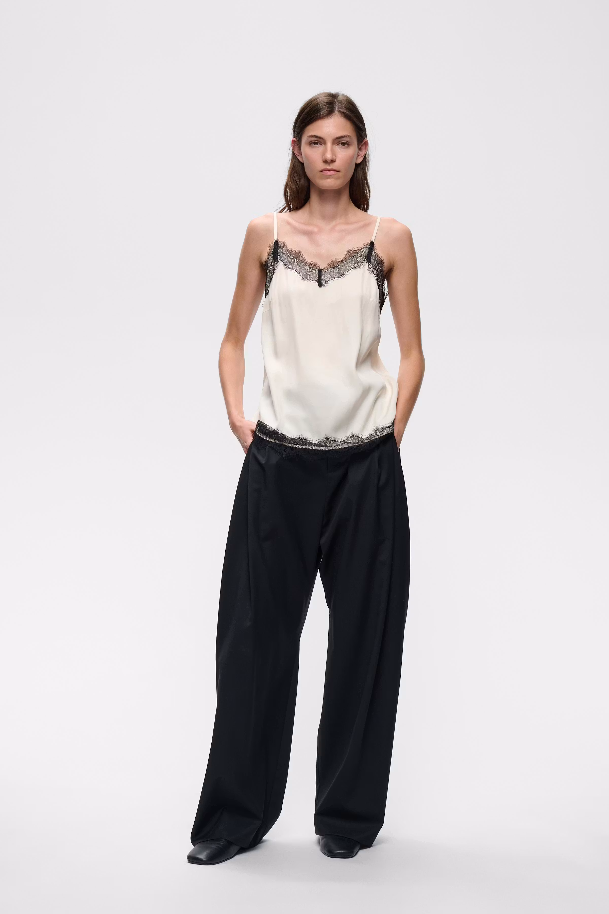 MAPPLEIW Blus LOOKBOOK FRONT 30112835-110907