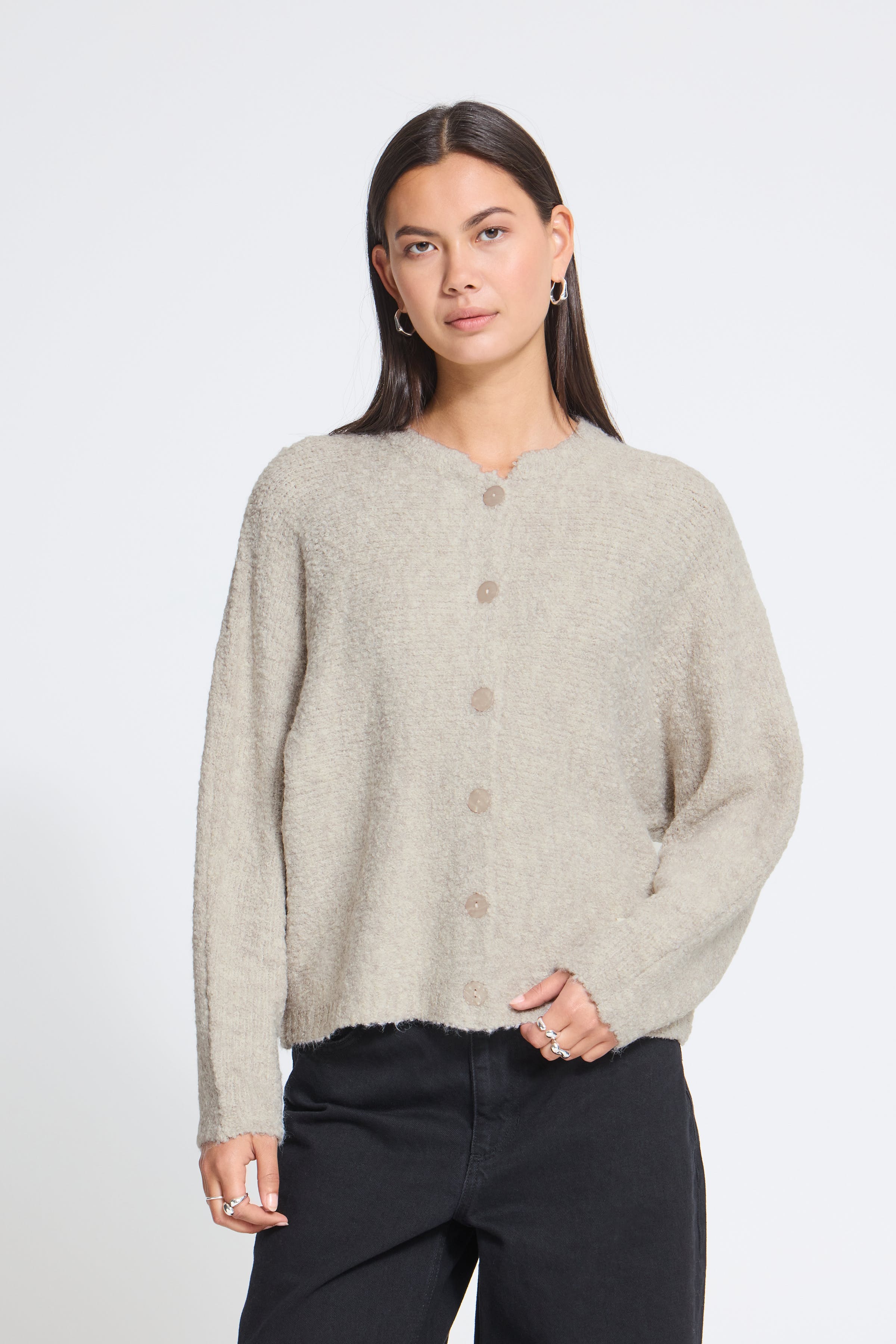 IHBLARISA Cardigan LOOKBOOK FRONT 20126450-124301