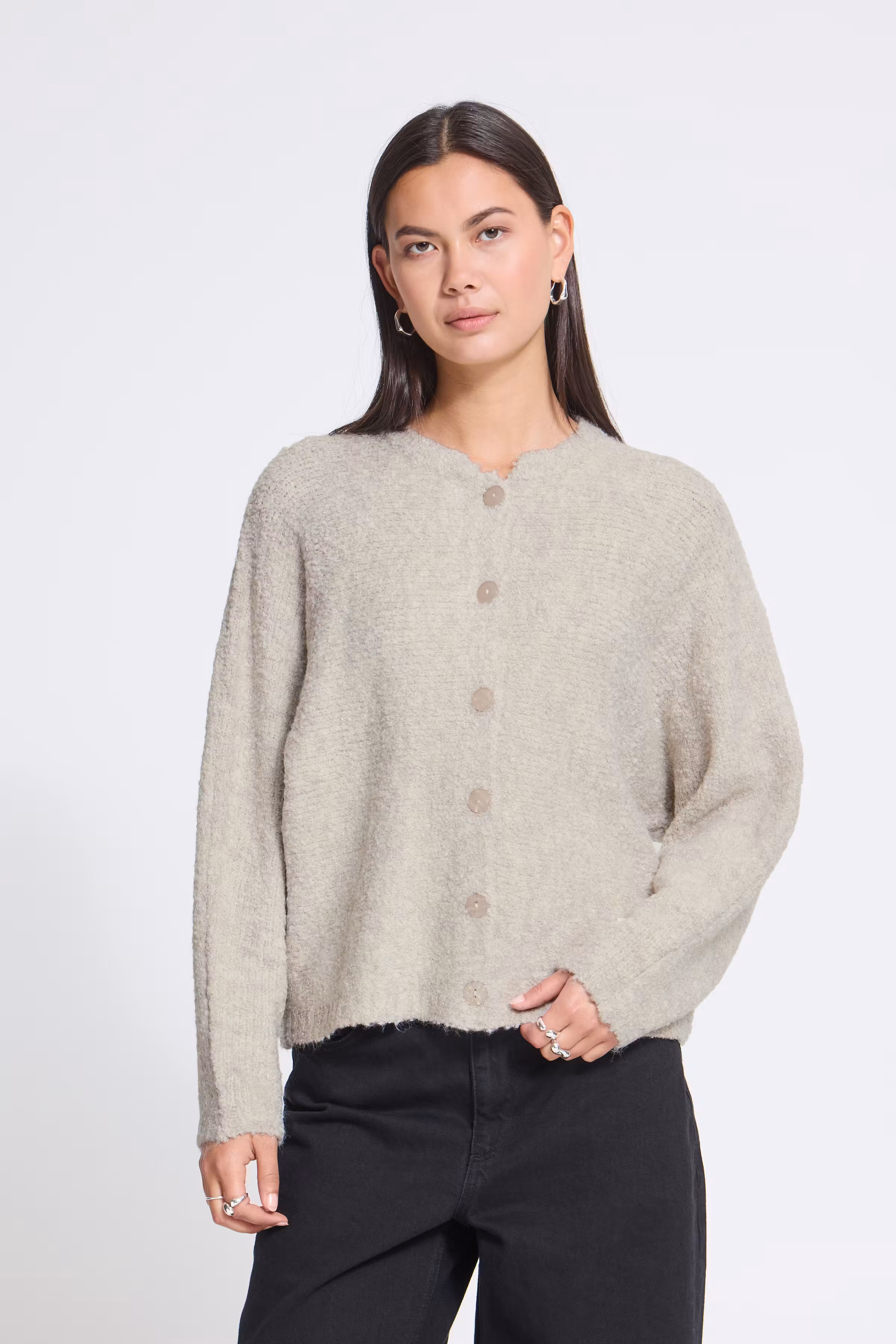 IHSARISA Cardigan LOOKBOOK FRONT 20126450-124301