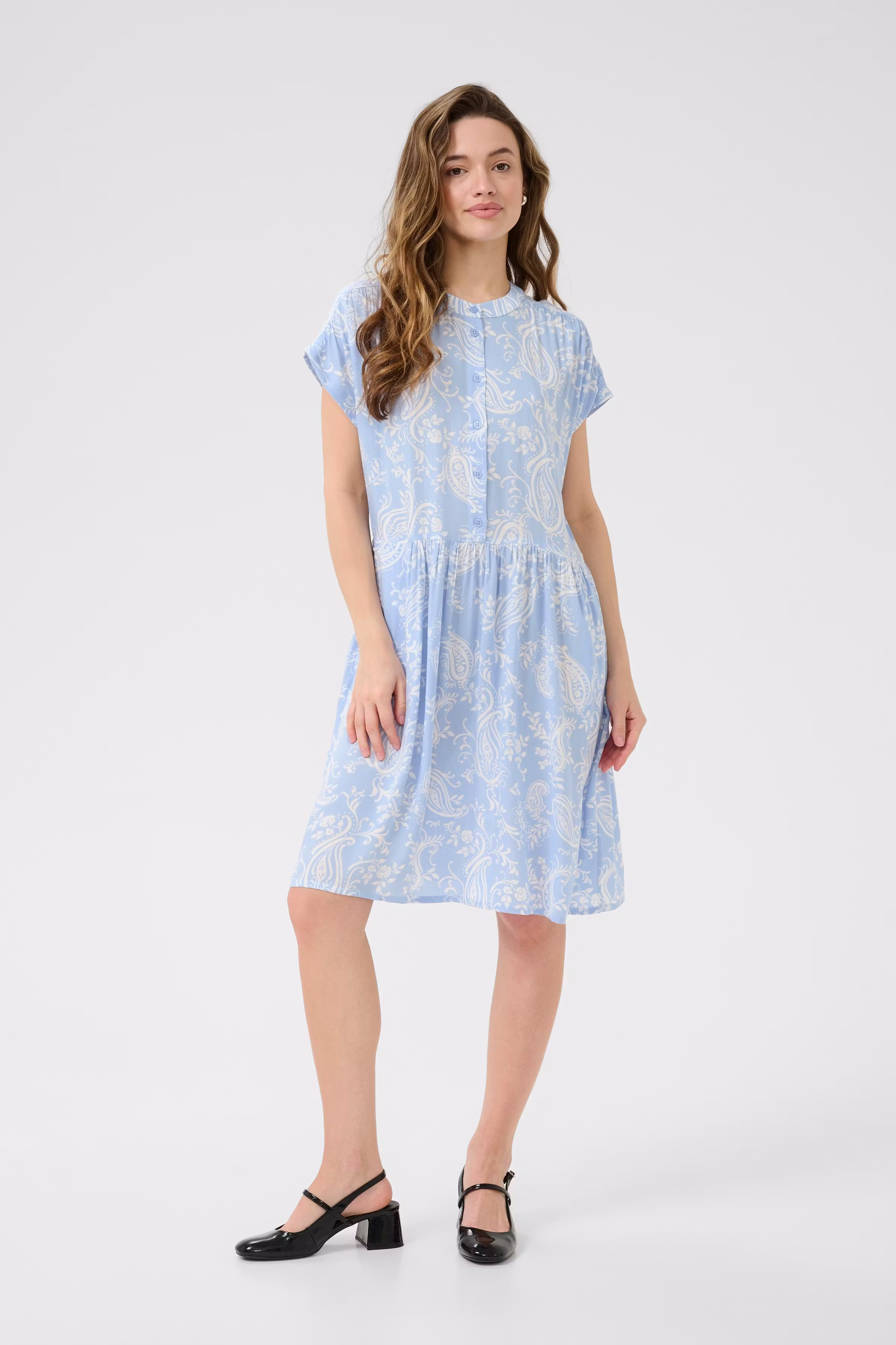 KAbeathe Dress LOOKBOOK FRONT 10510318-107907