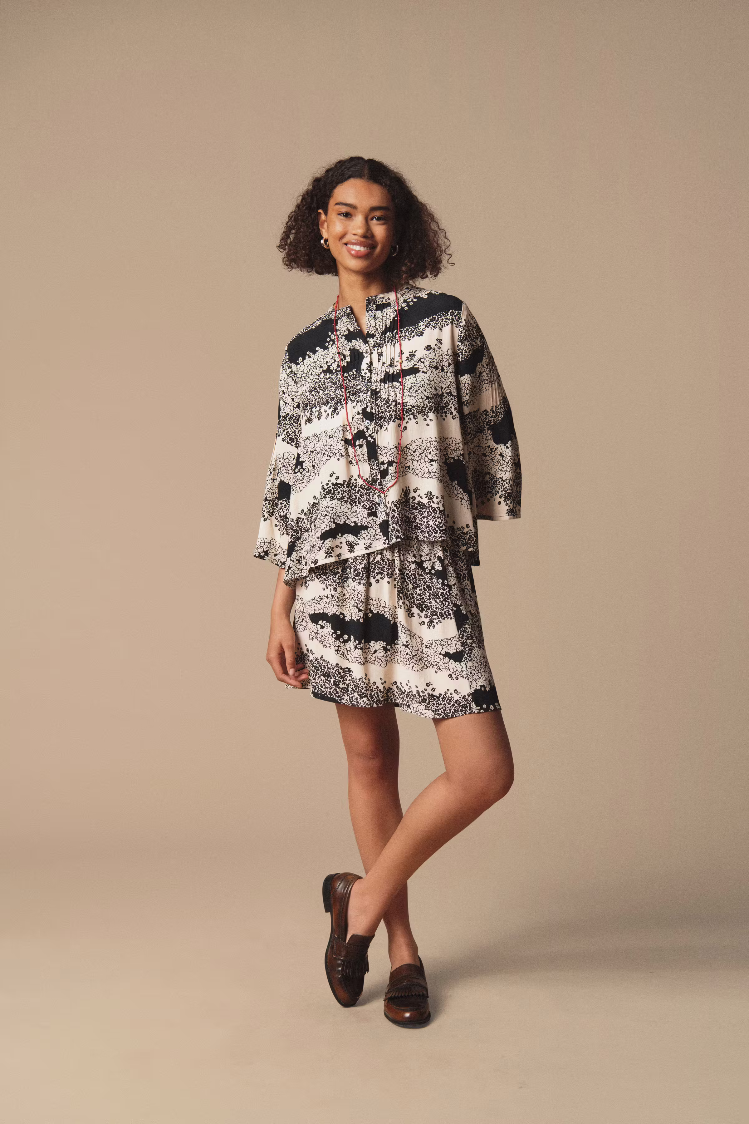 IselinSZ Bluse LOCATION NONE 30513799-303381