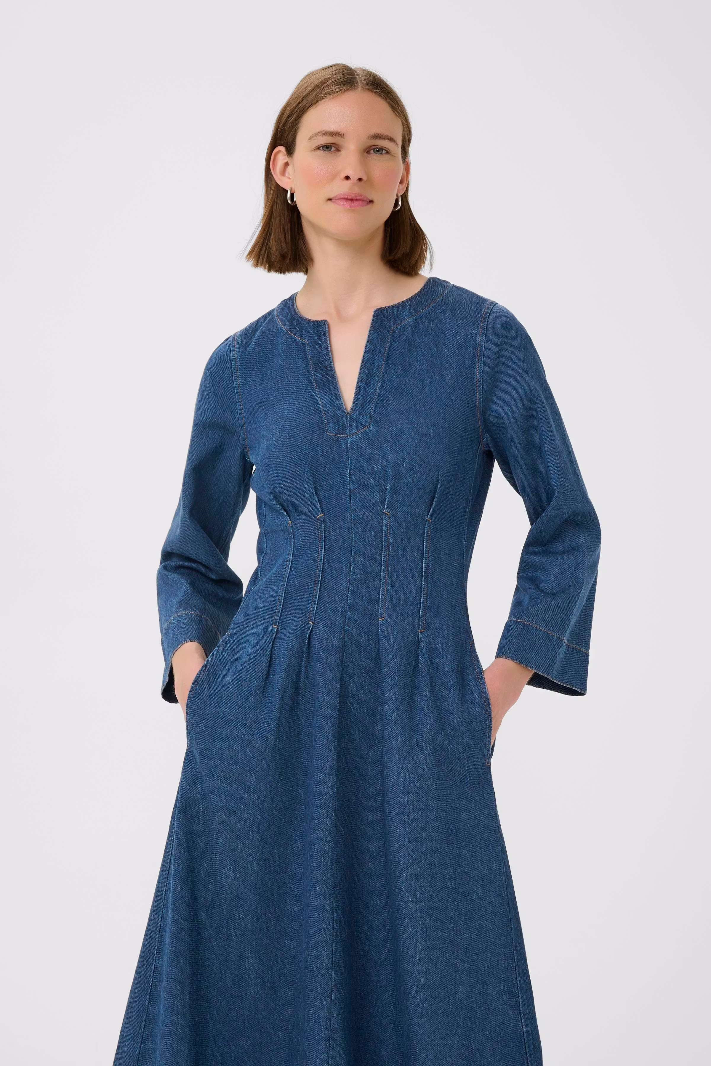 MableIW Dress LOOKBOOK FRONT 30109965-303349