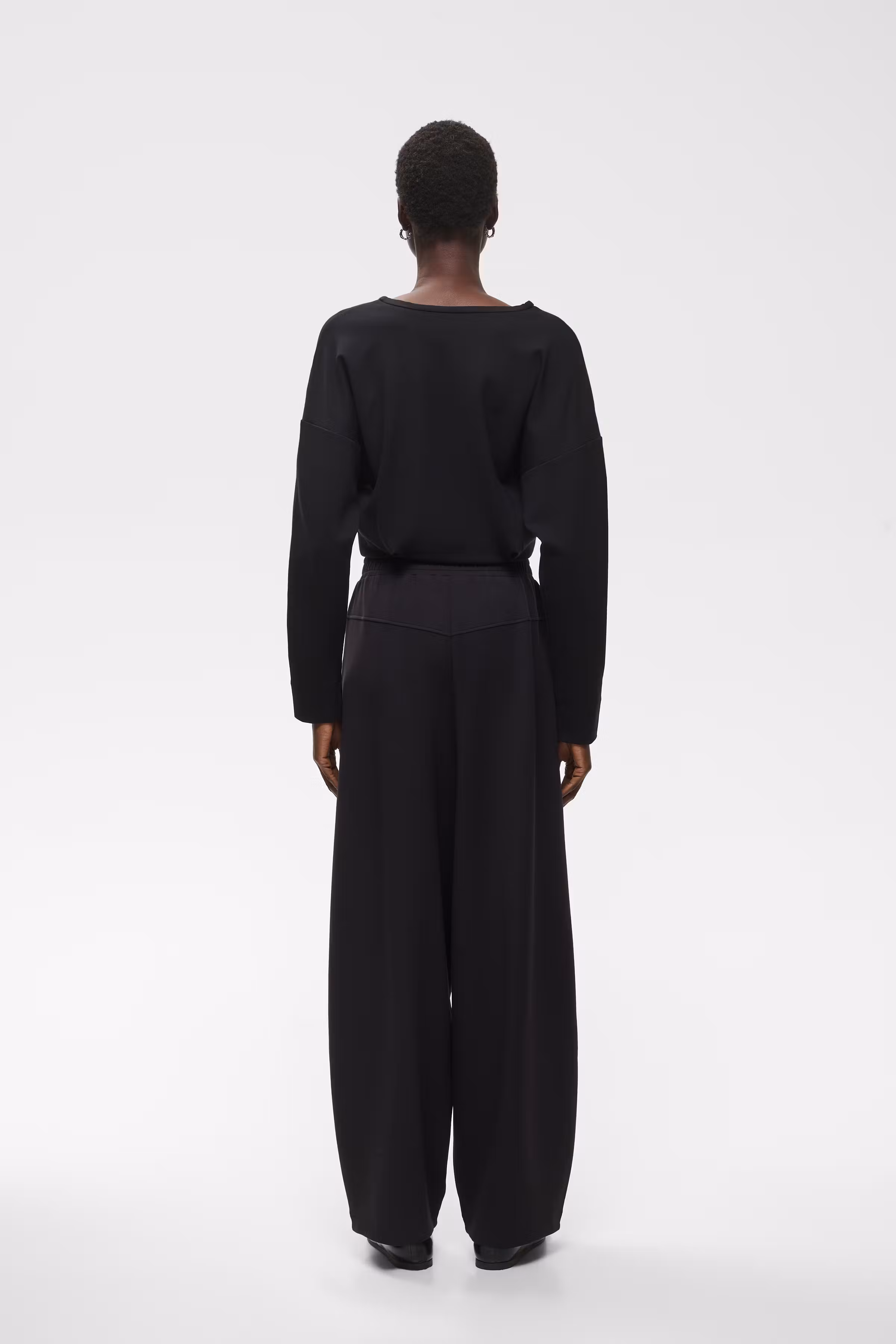 BAYAIW Hose LOOKBOOK BACK 30113048-194008