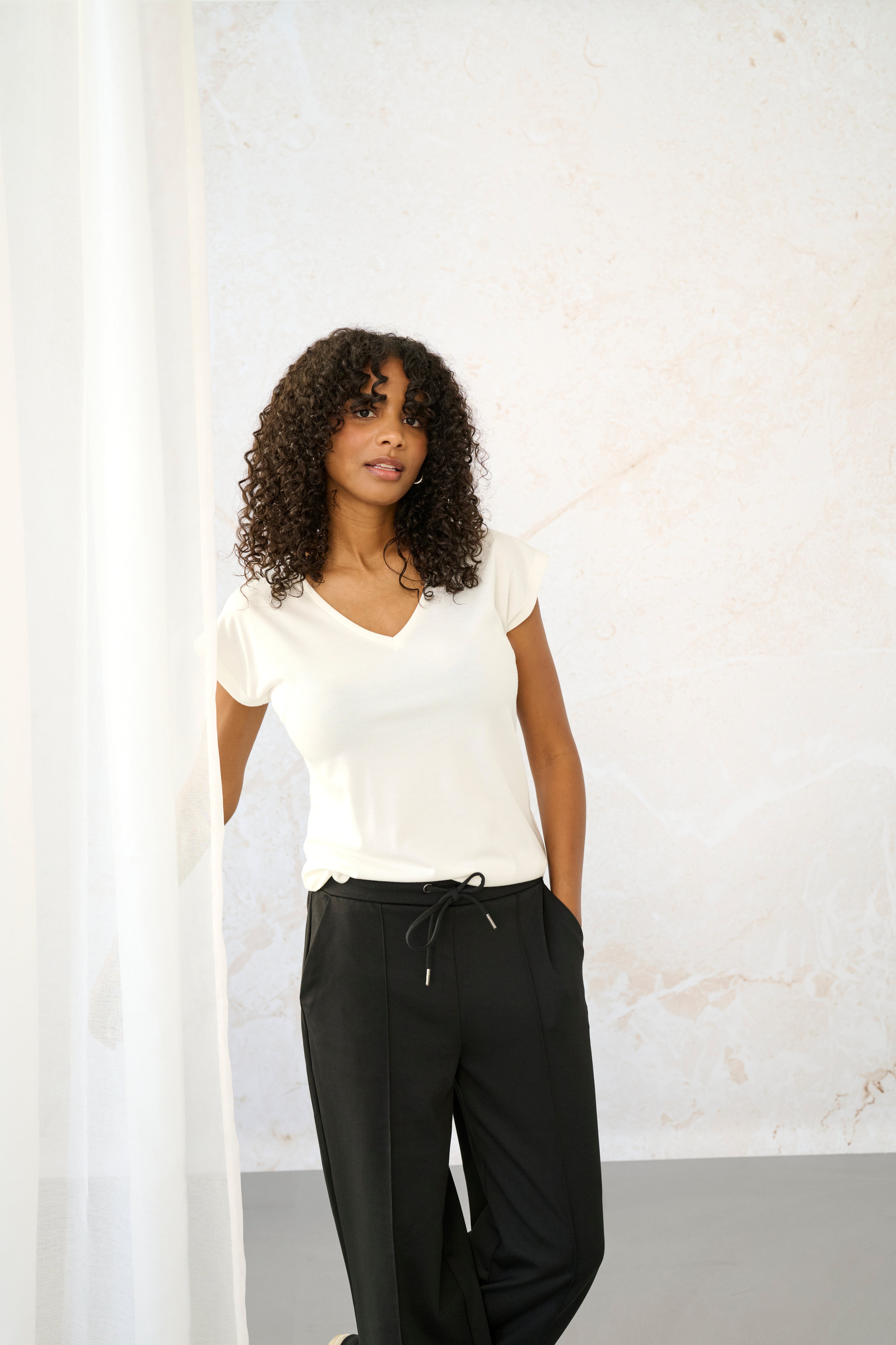 KAlise T-shirt LOCATION NONE 10504040-110602