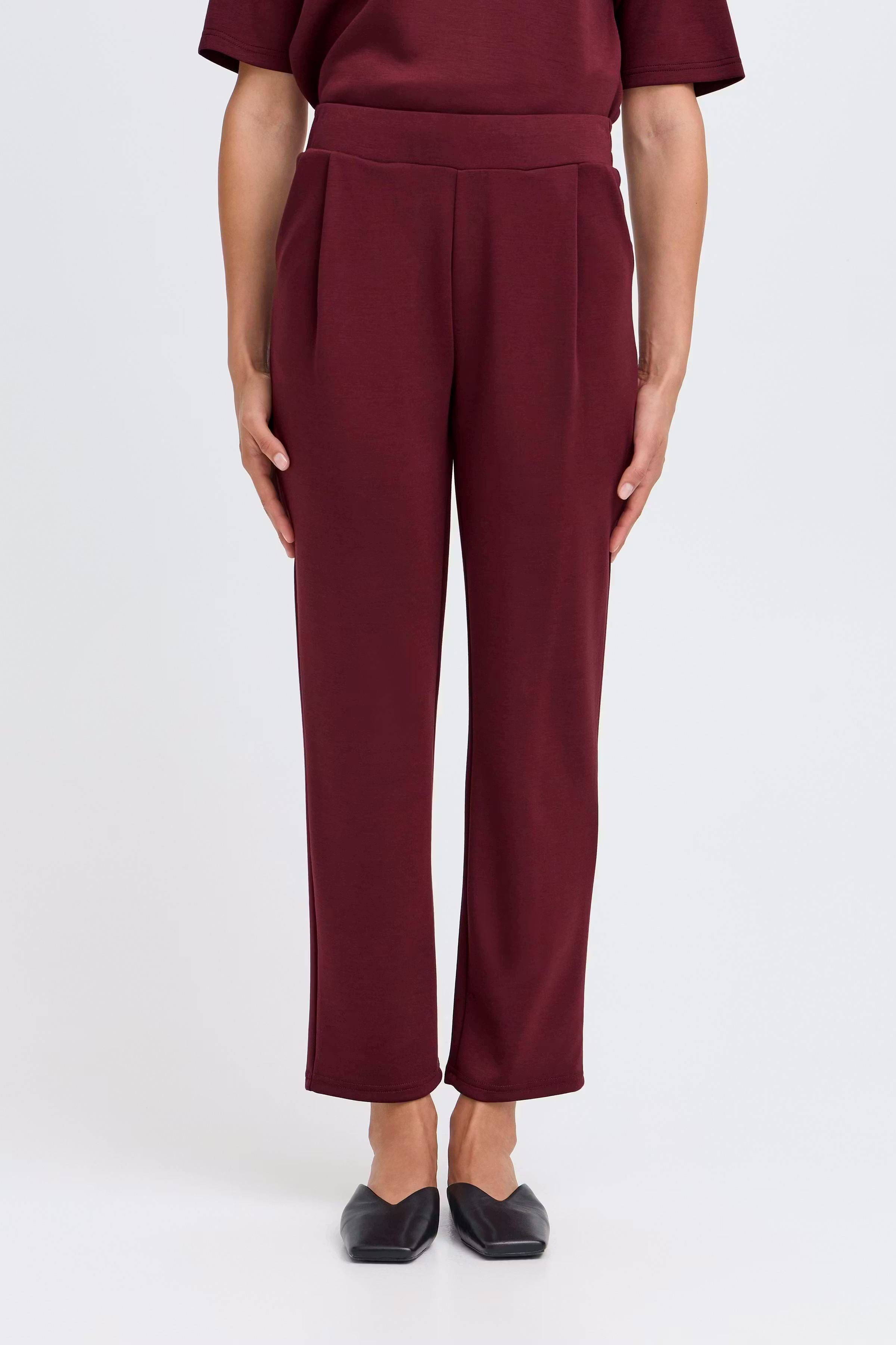 BYPUSTI Hose LOOKBOOK FRONT 20818058-191627