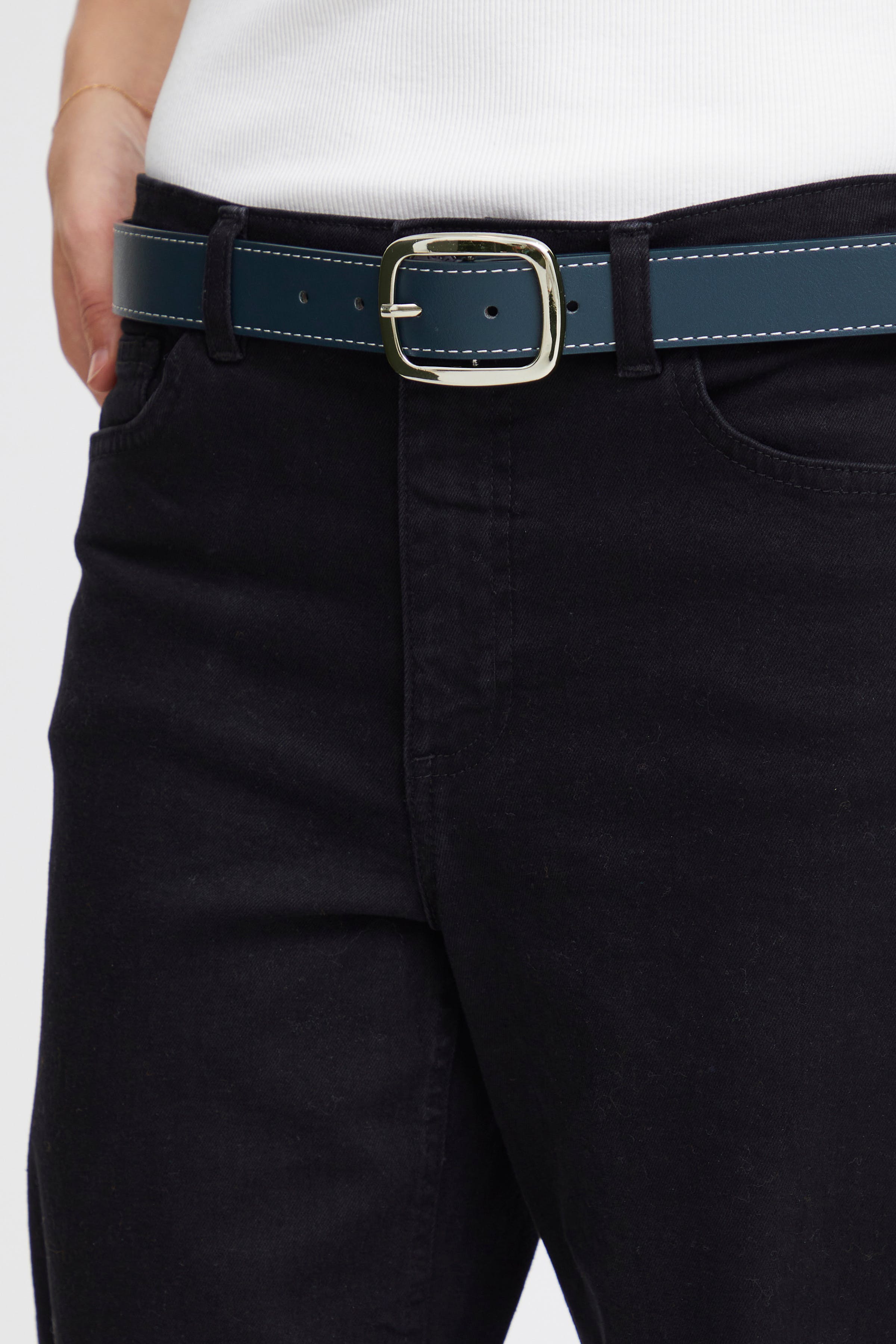 IACORMIA Belte LOOKBOOK DETAIL 20120553-194010