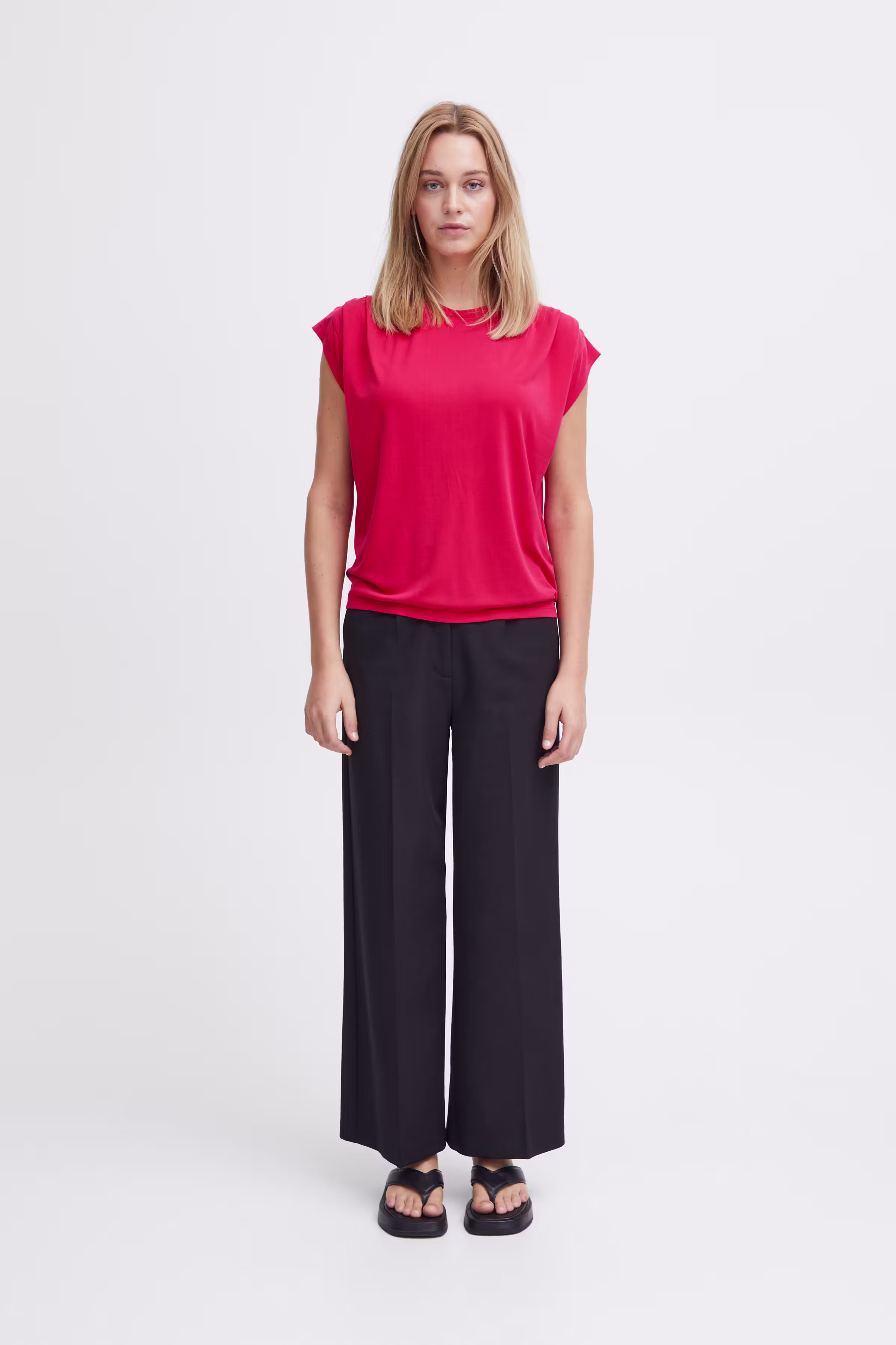 IHLISKEN Top LOOKBOOK FRONT 20114138-181951