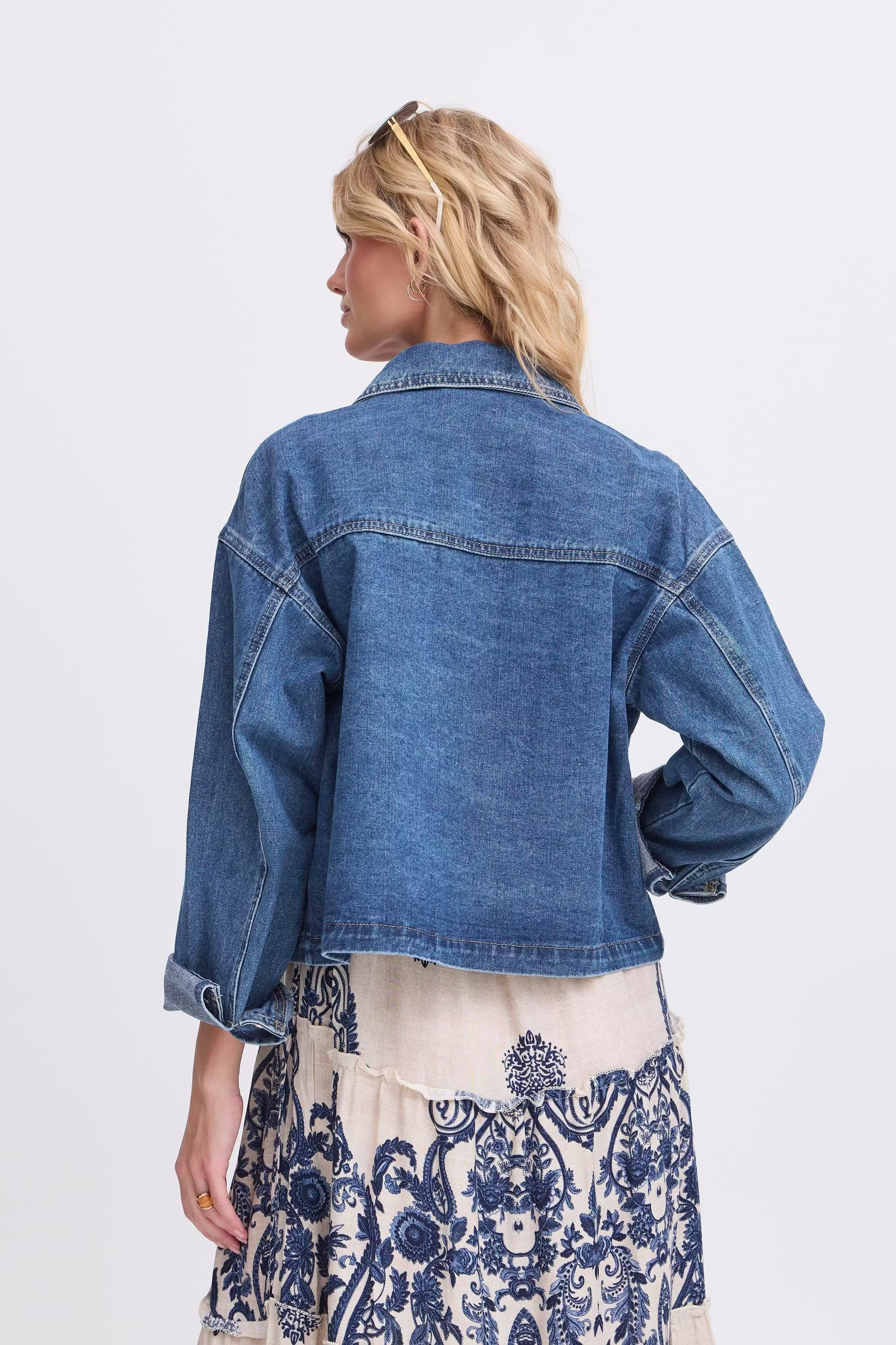 SBMISSY Casual jakke LOOKBOOK BACK 22100965-203677