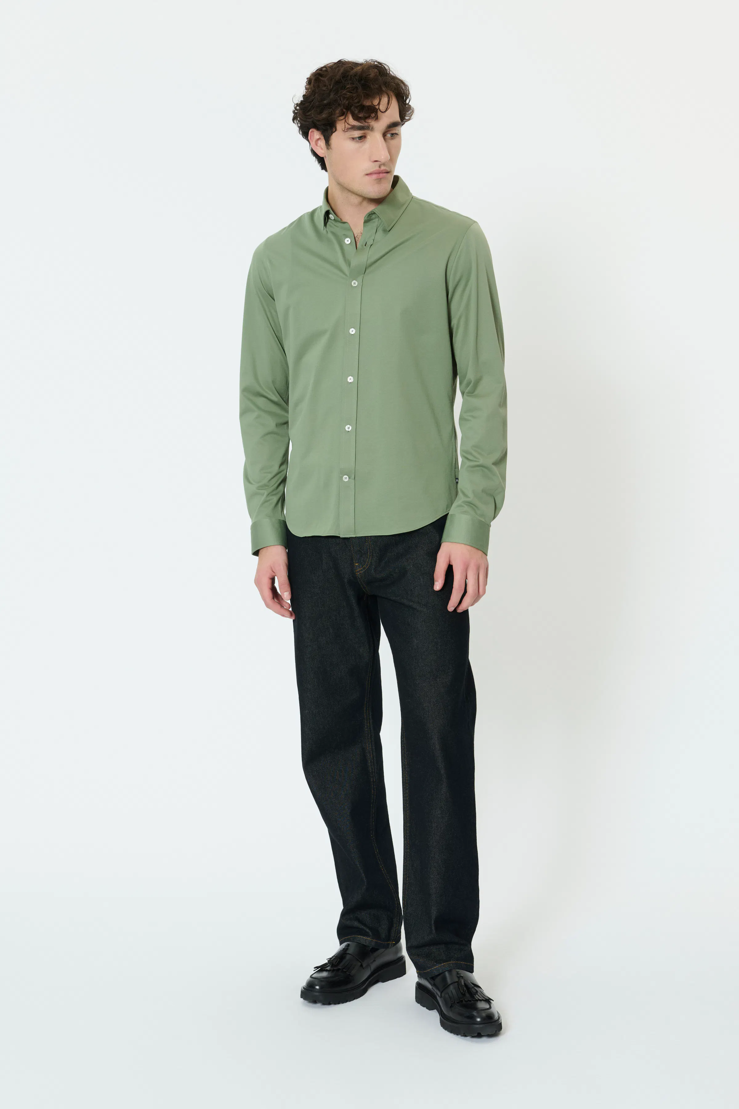 MAtrostol Shirt LOOKBOOK FRONT 30205262-176212