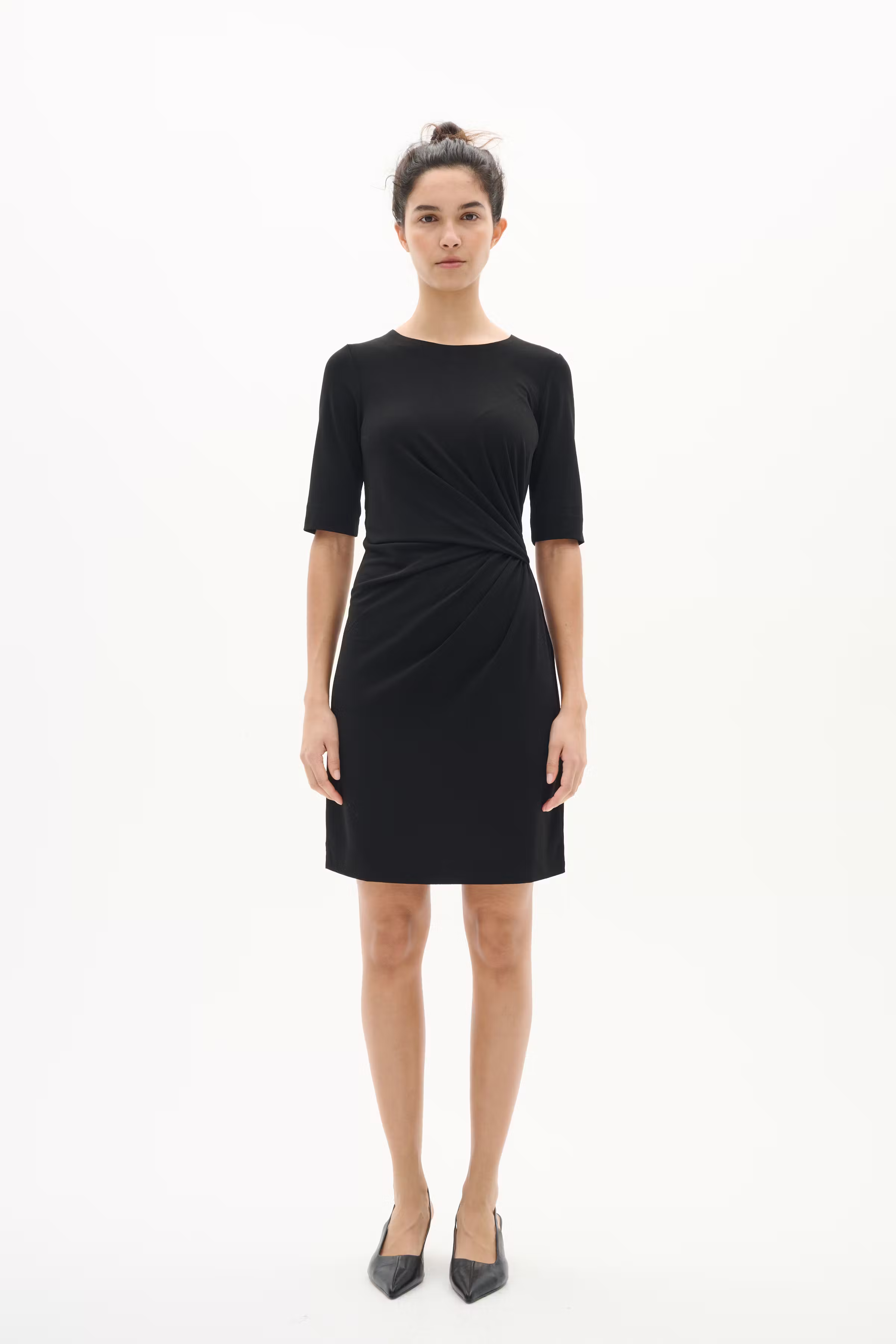 SolanaIW Dress LOOKBOOK FRONT 30110136-194008