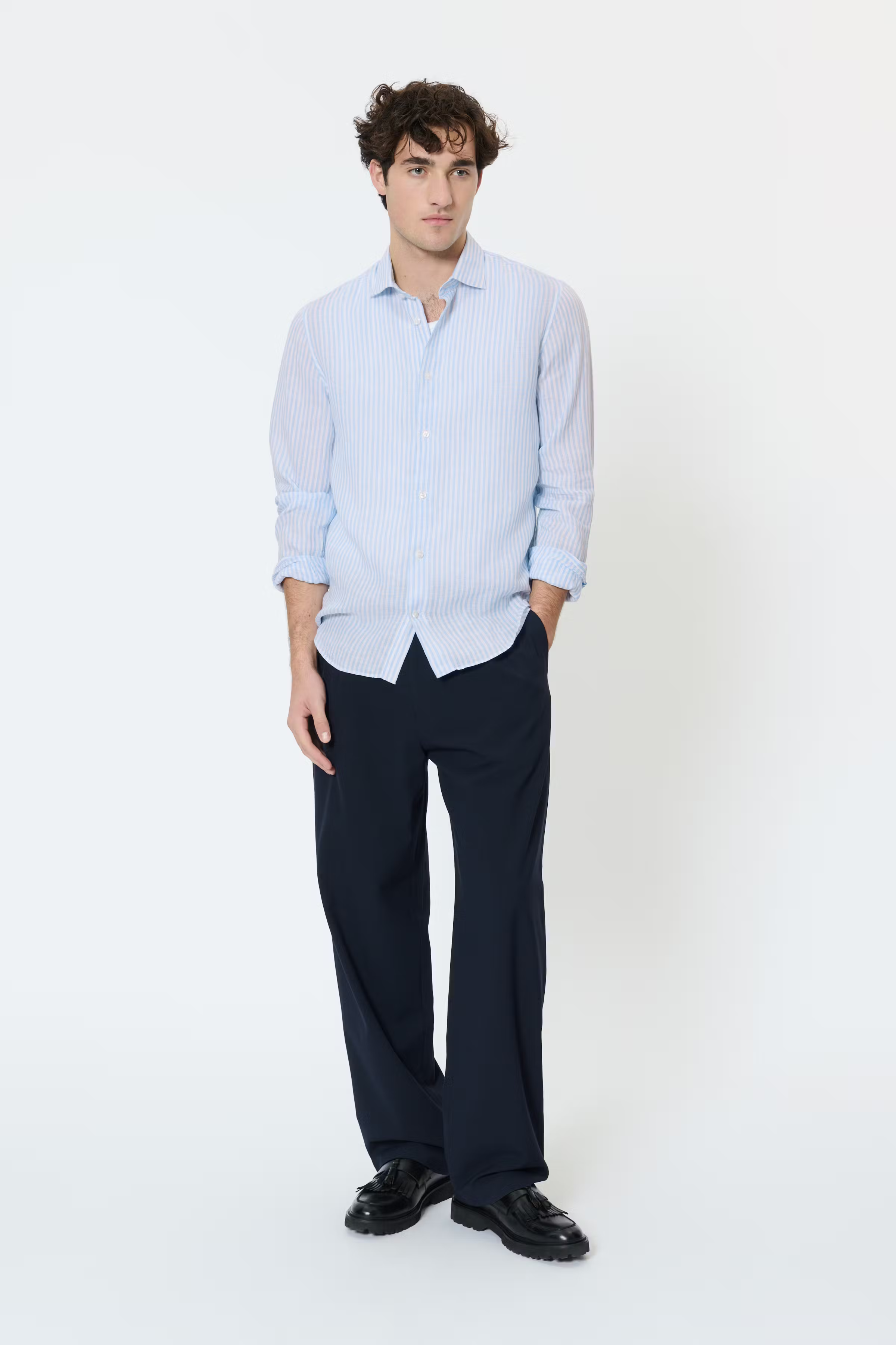 MAmarc Linnen Overhemd LOOKBOOK FRONT 30207239-154030