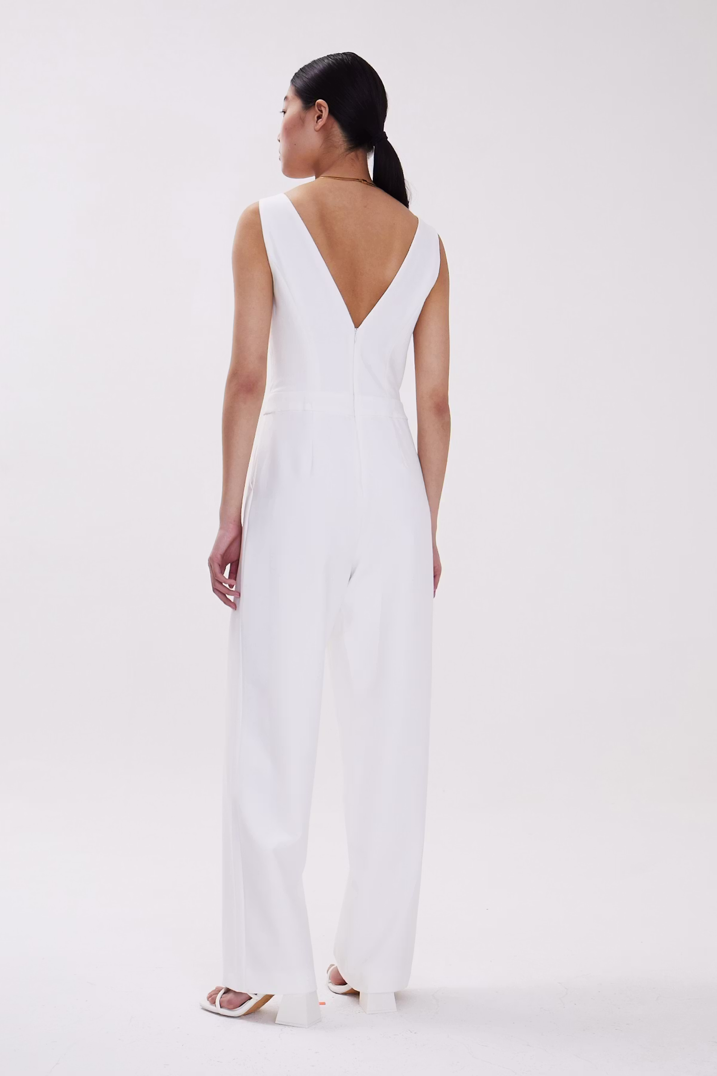 IOPAULINA LOOKBOOK BACK 30600449-WH010