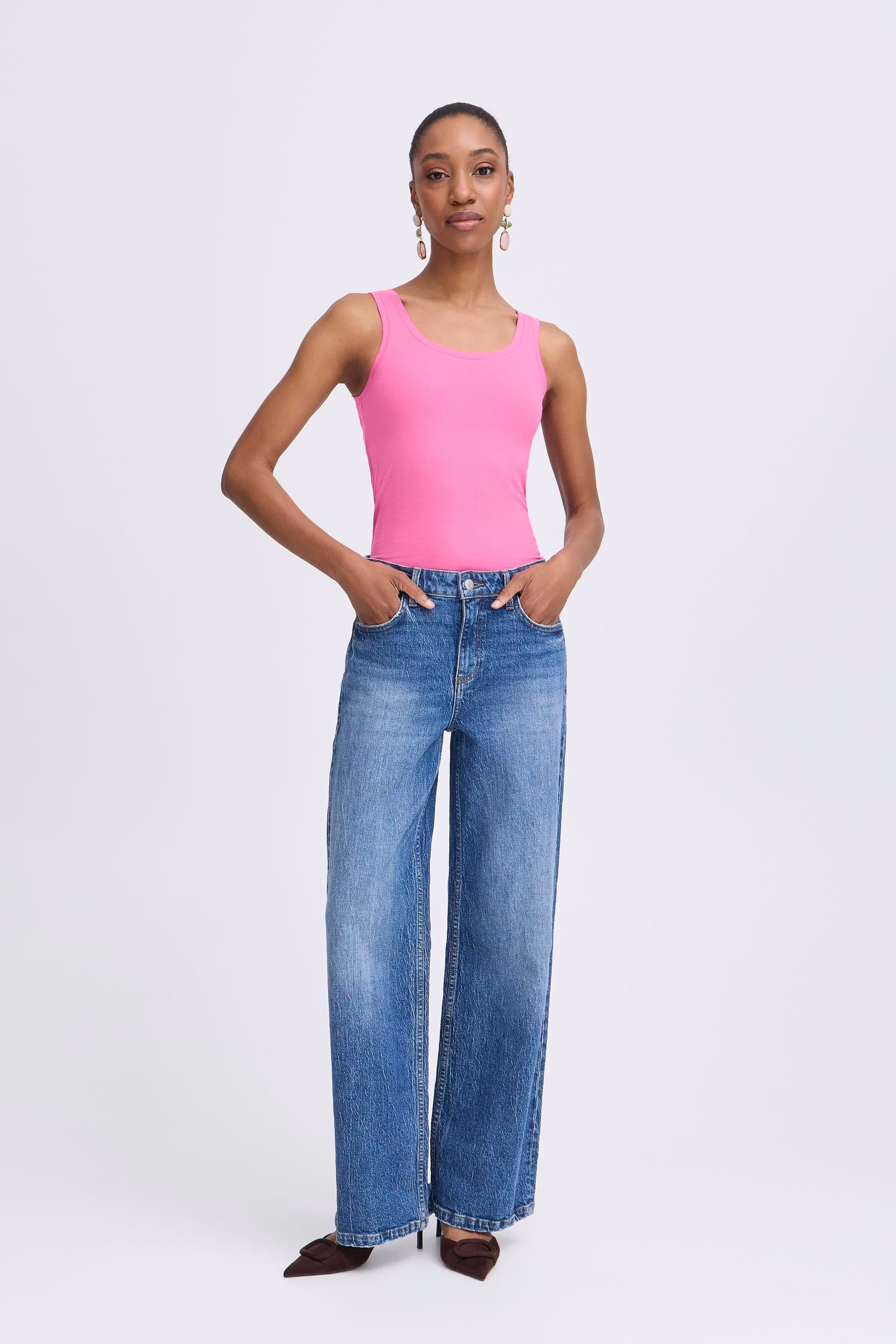 Pamila Top LOOKBOOK FRONT 20801991-172627