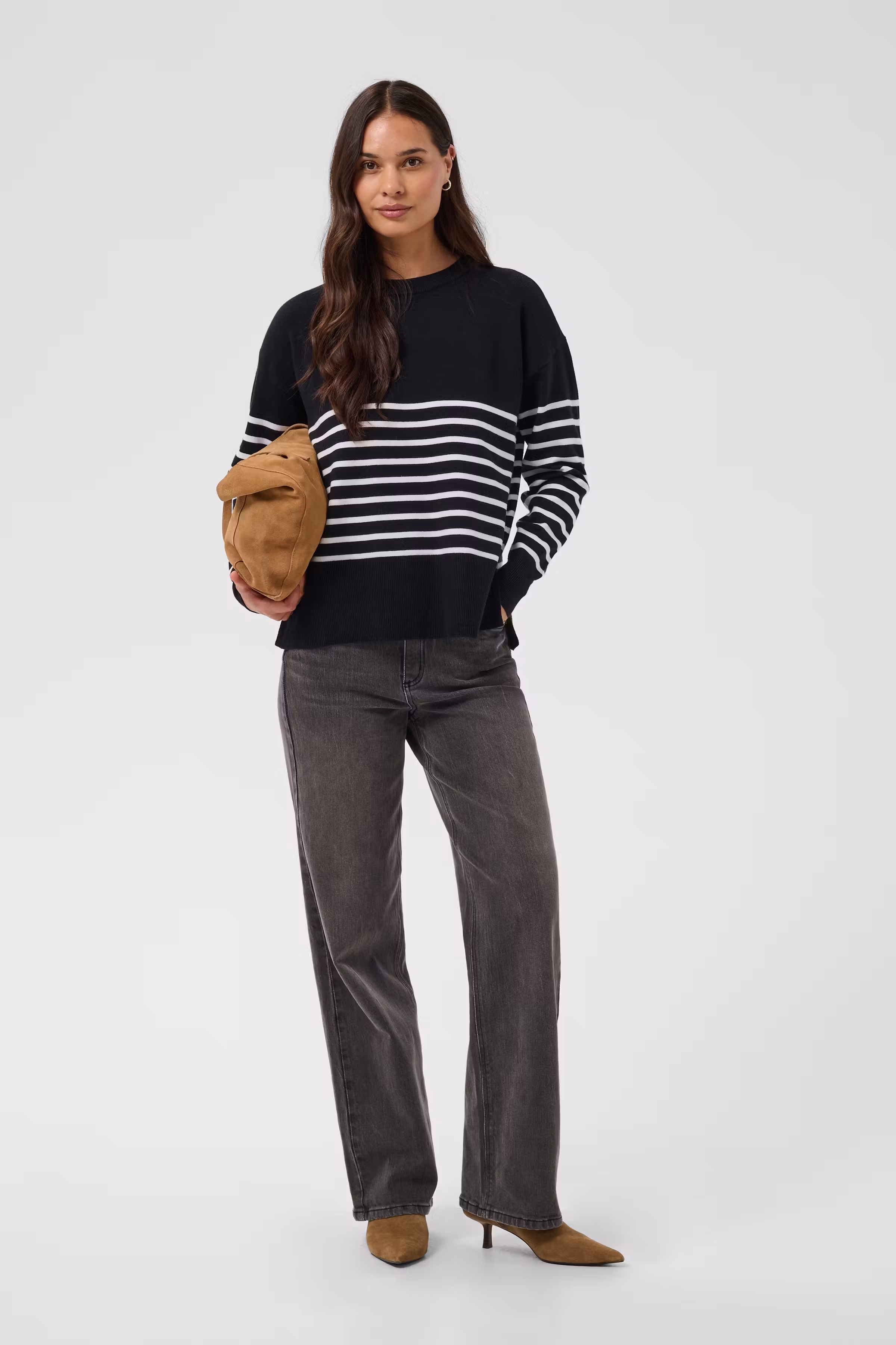 KAlimone Pullover LOOKBOOK FRONT 10511830-1000352