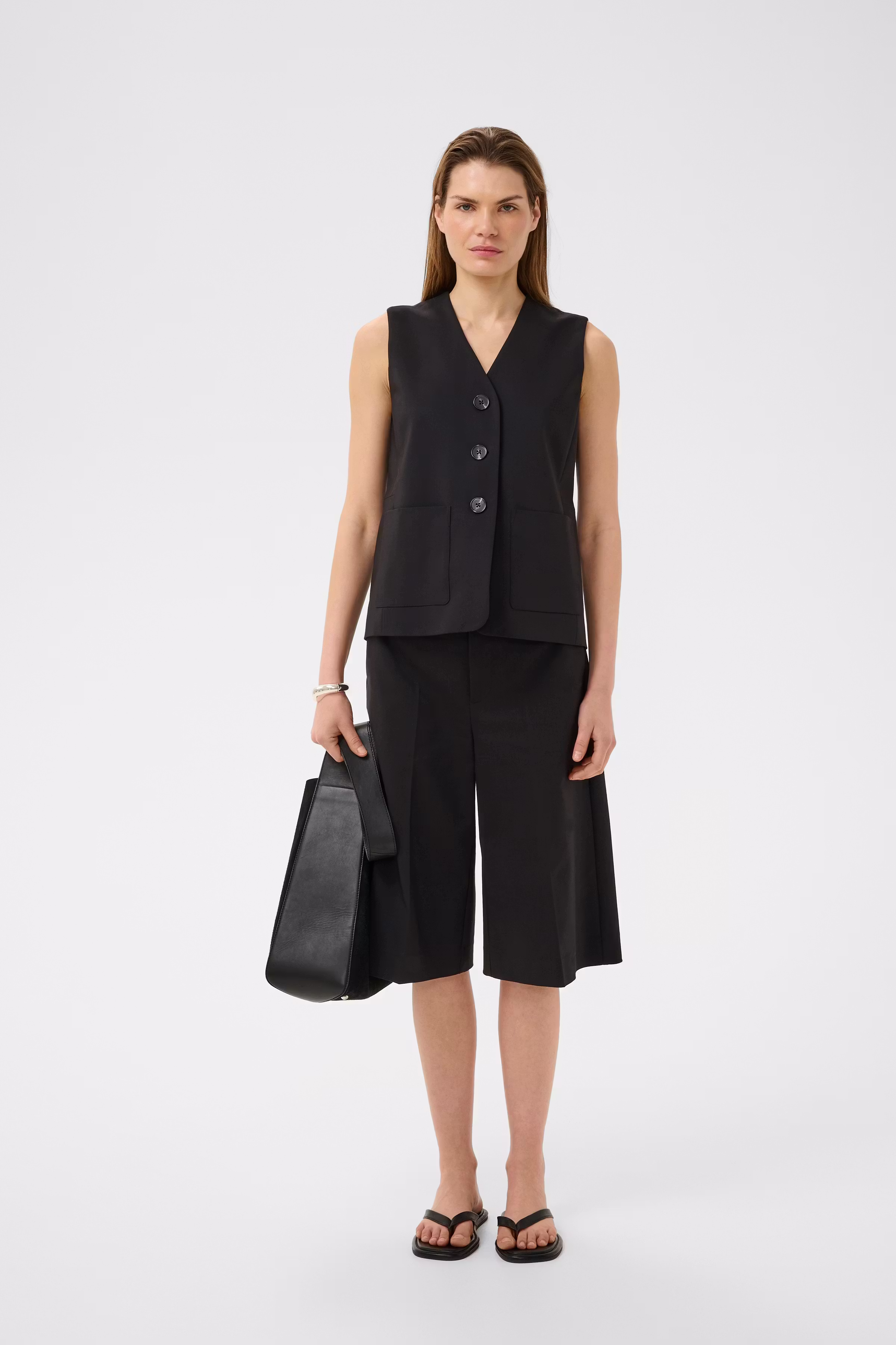 ZELLAIW Vest LOOKBOOK FRONT 30112629-194008