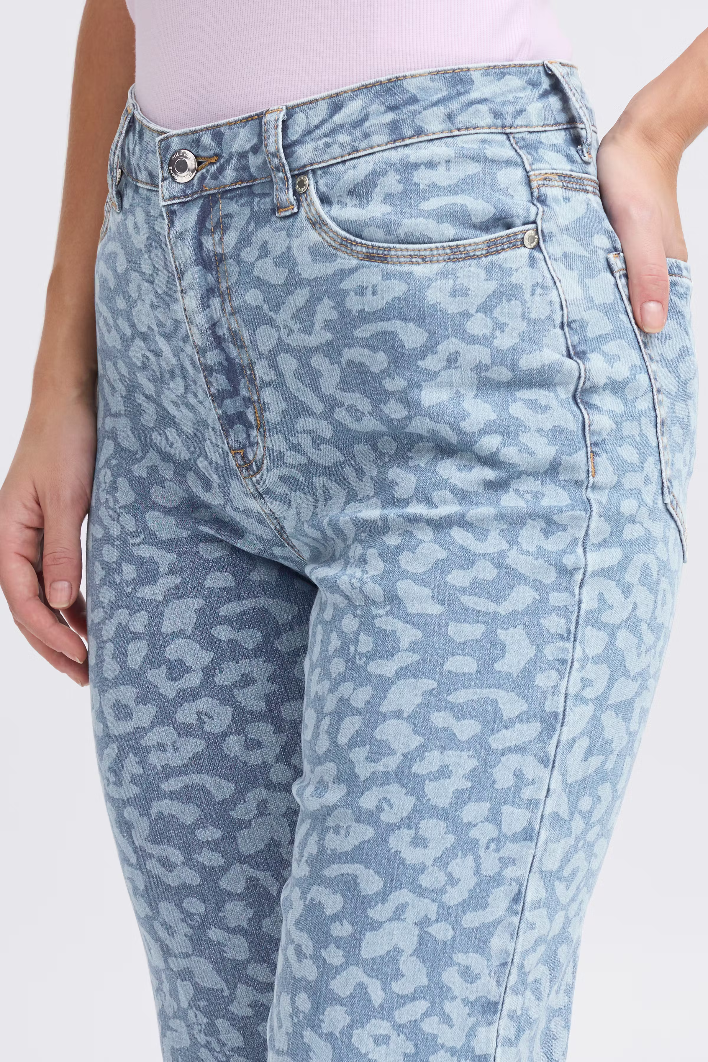 PXJANNAH UHW Jeans Straight Leg LOOKBOOK DETAIL 50208788-205294