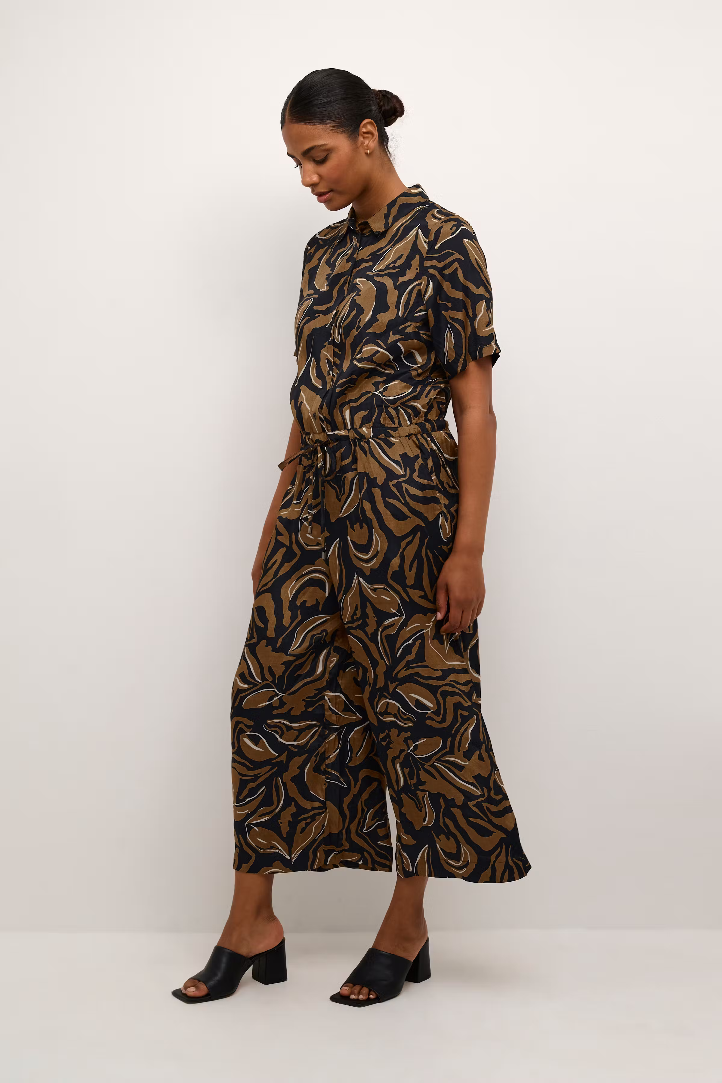 KAdorita Jumpsuit LOOKBOOK FRONT 10507717-104470