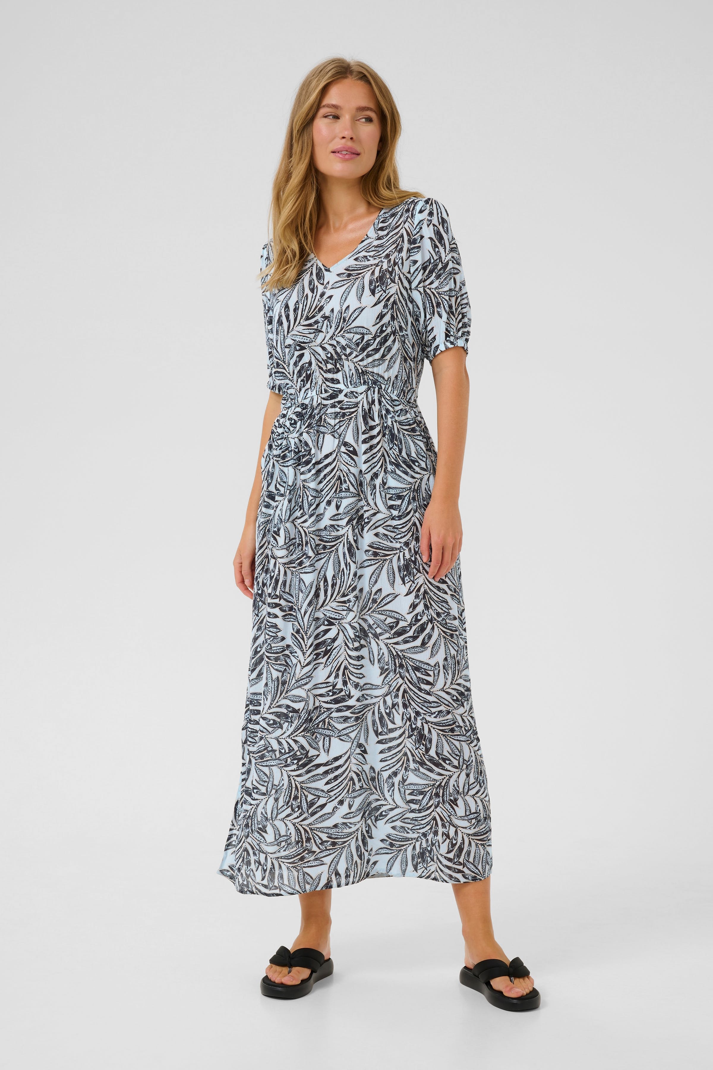 KAisolde Dress LOOKBOOK FRONT 10507514-107562