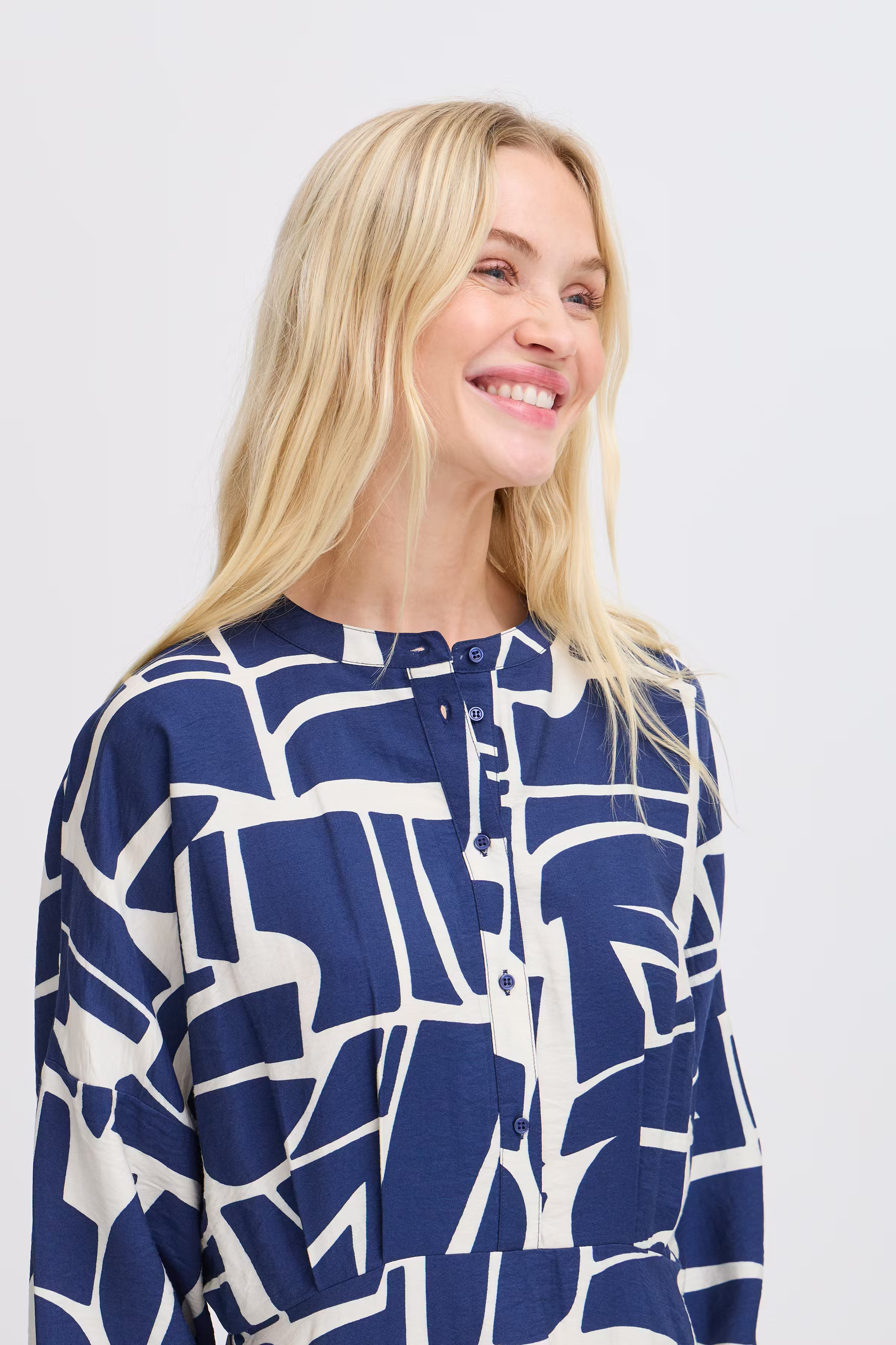 BYIHAMMA Kjole LOOKBOOK DETAIL 20816186-204077